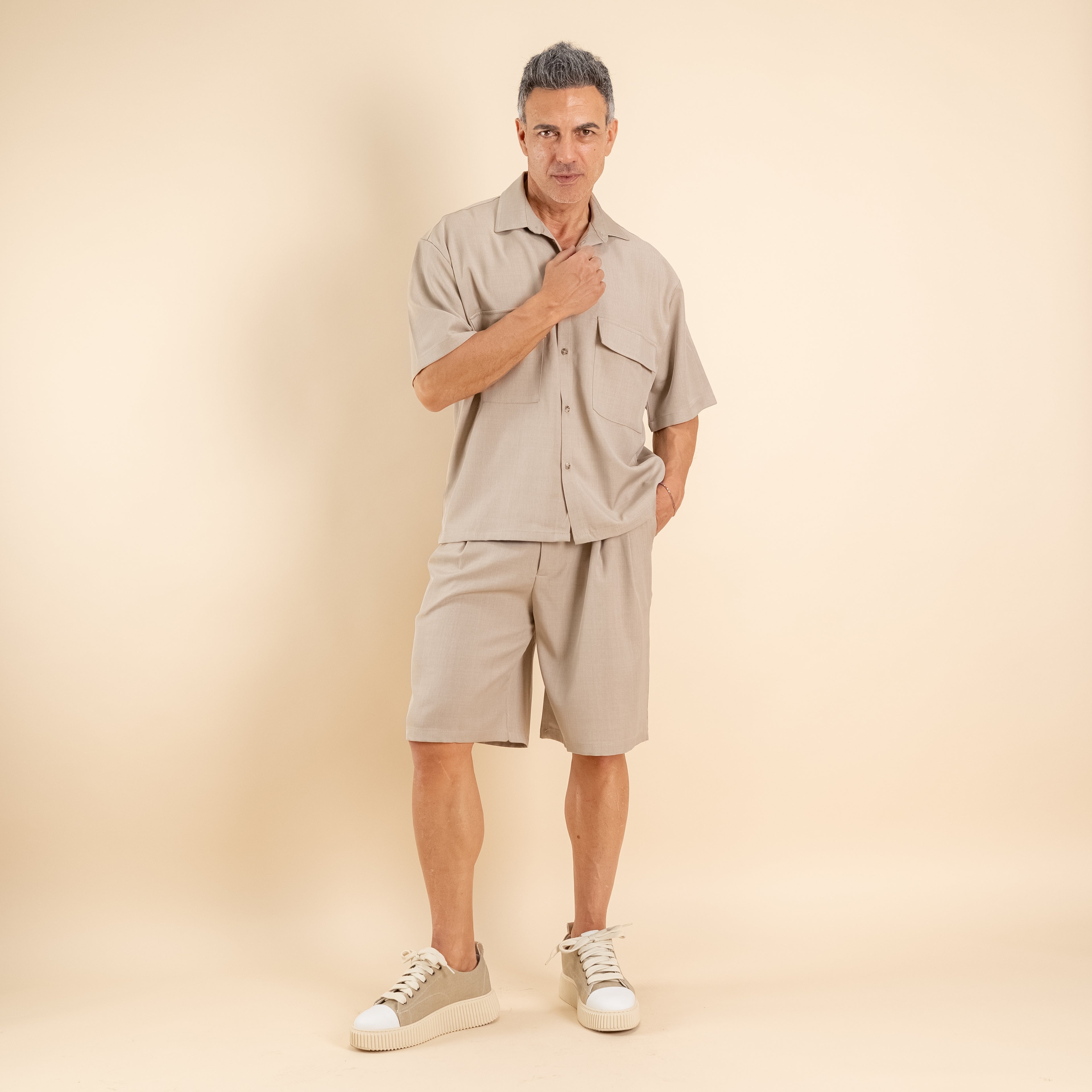 Coordinato con bermuda con lacci - Fango