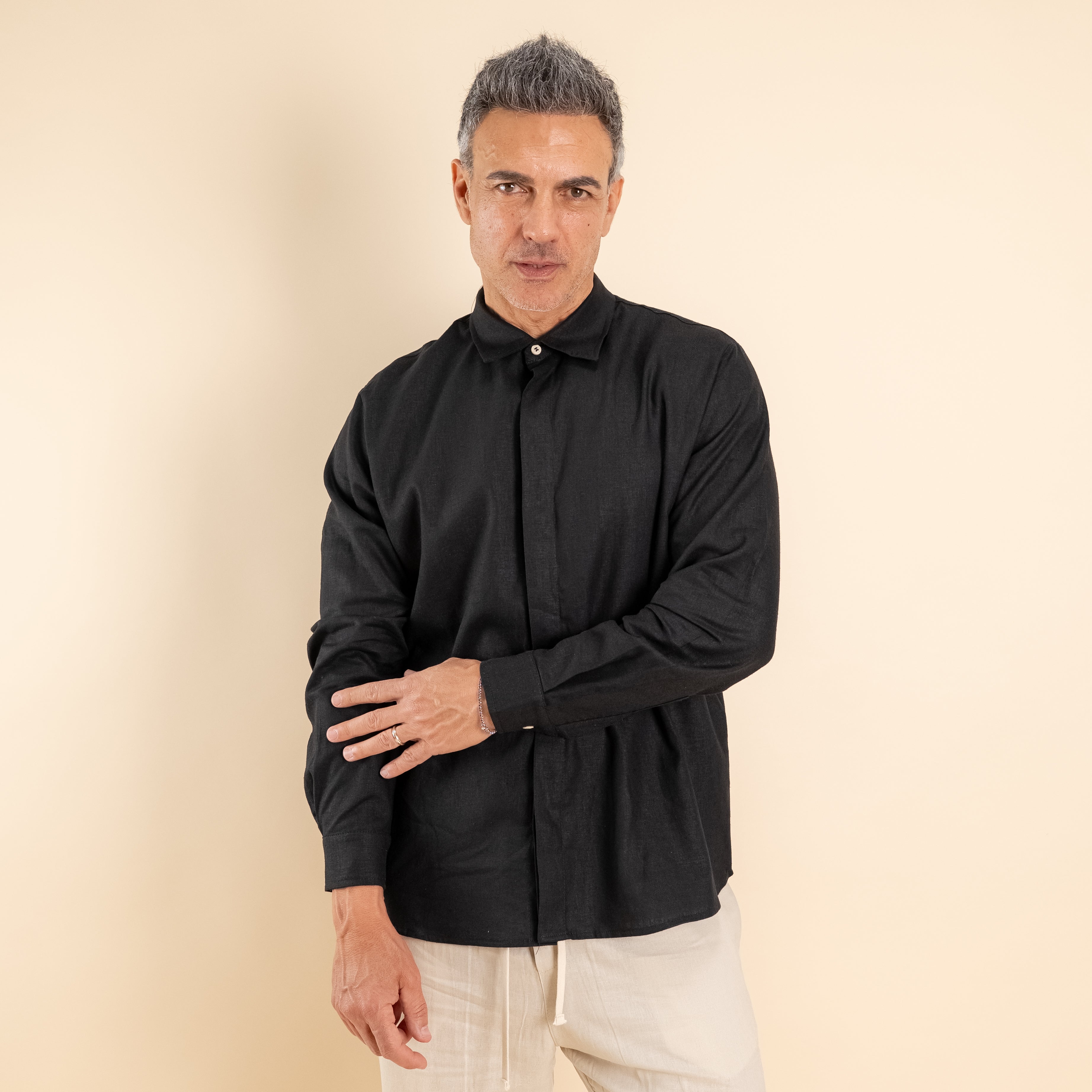Camicia in misto lino fintone coperto - Nero