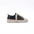 Sneaker Bassa in Pelle Bottolata con Punta in Gomma – Nero