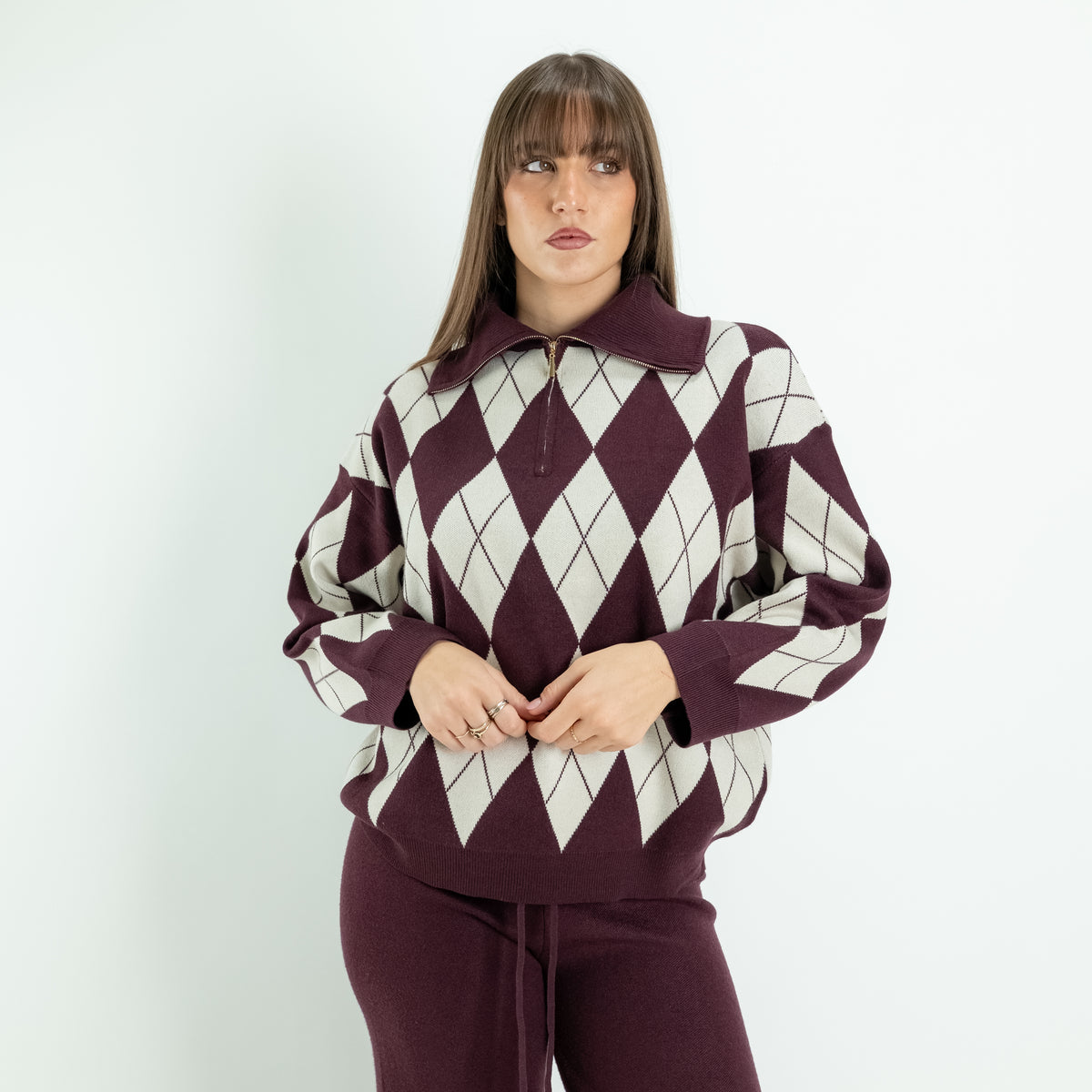 Strick-Set mit Rautenmuster und Palazzo-Hose – Pflaume