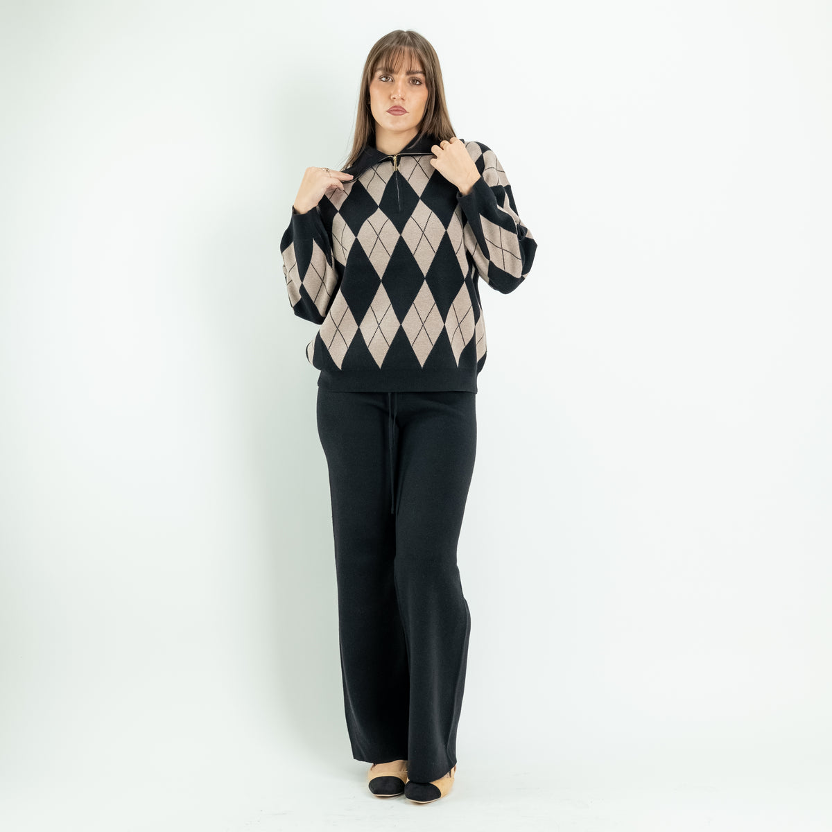 Coordinato Donna in Maglia con Fantasia a Rombi e Pantalone Palazzo - Nero