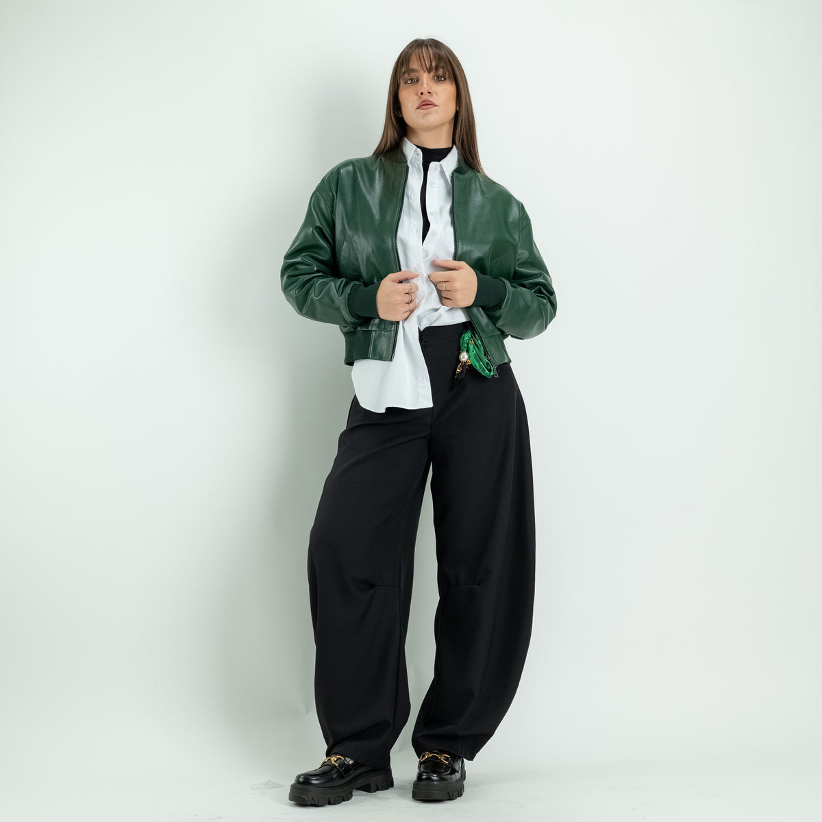Cazadora bomber de mujer en piel auténtica - Verde