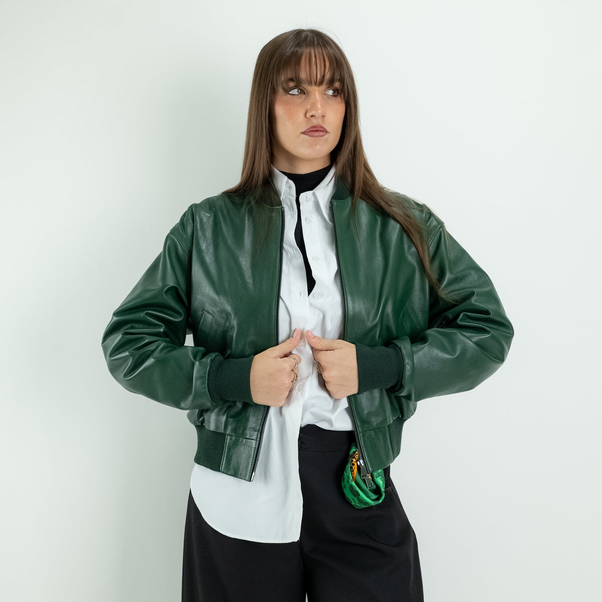 Cazadora bomber de mujer en piel auténtica - Verde