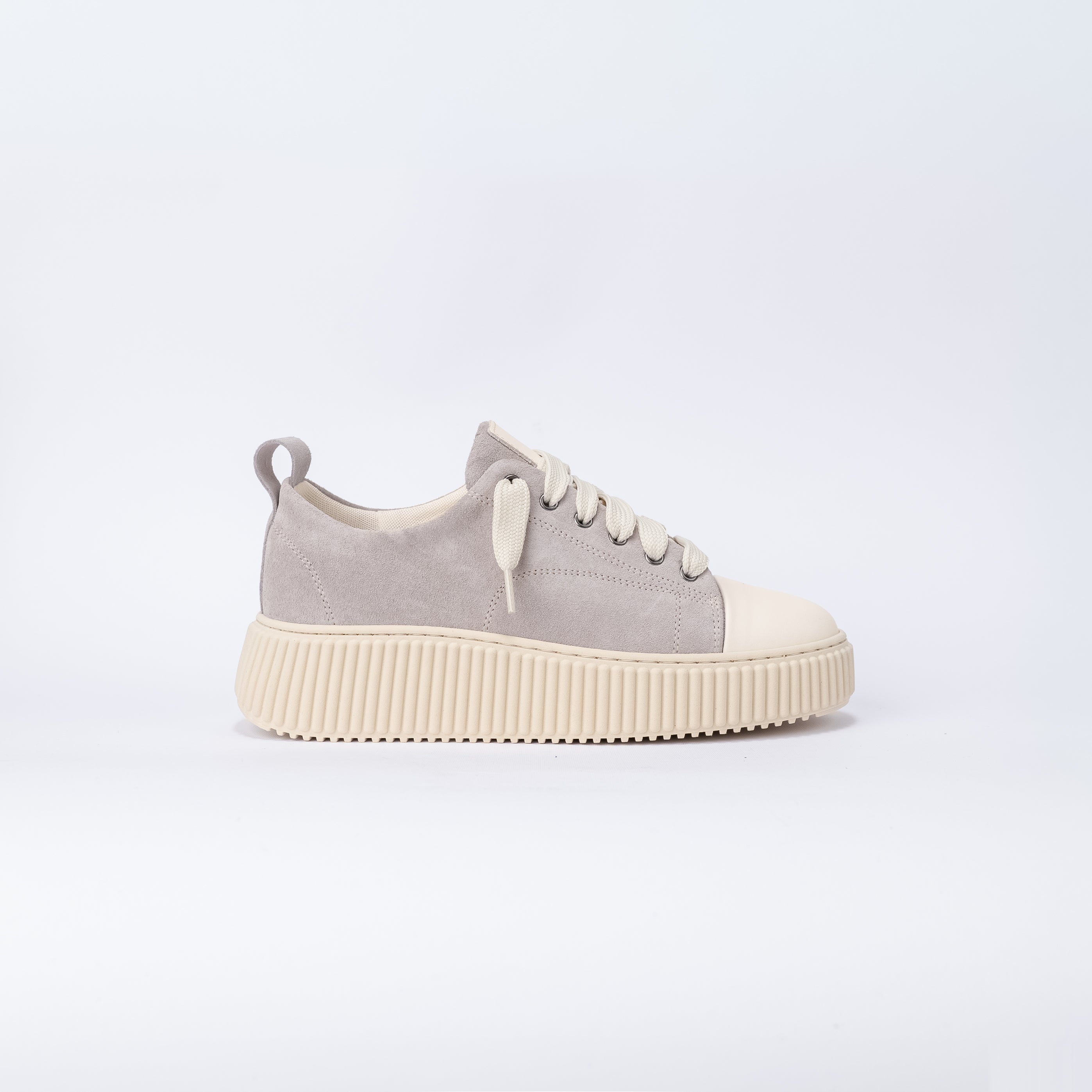 Sneaker in suede con Lacci Oversize - Perla