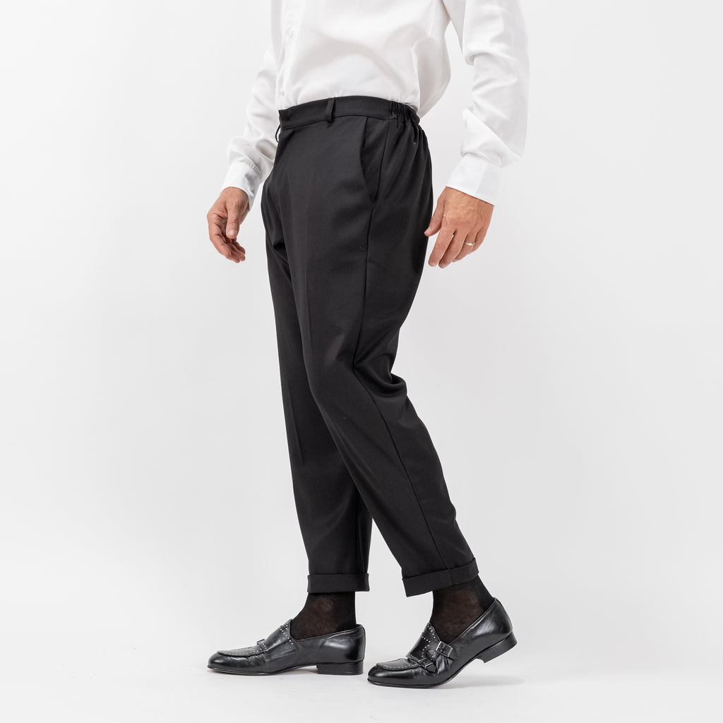 Pantalone classico con bottone coperto -Nero