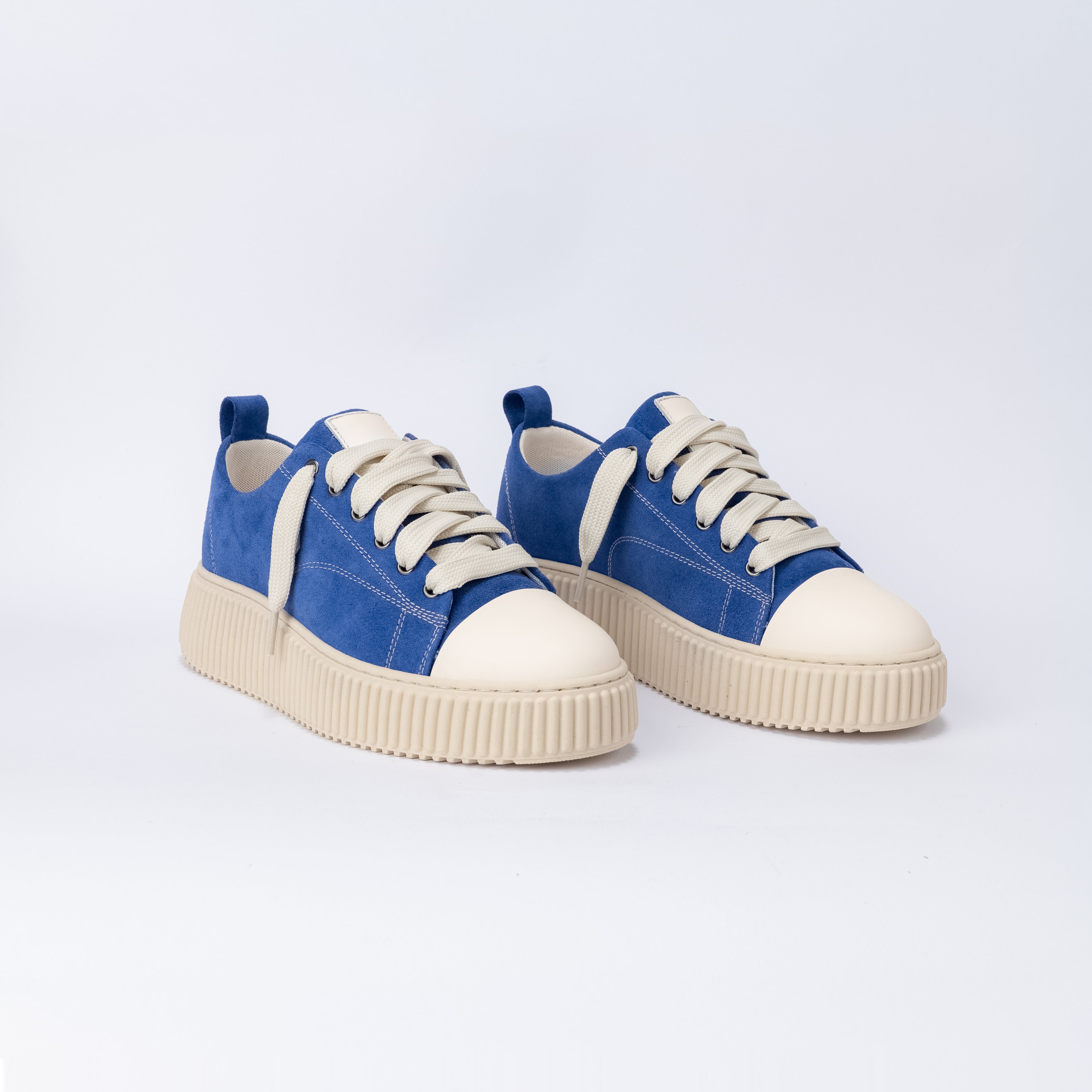 Zapatilla de ante con cordones oversize - Royal