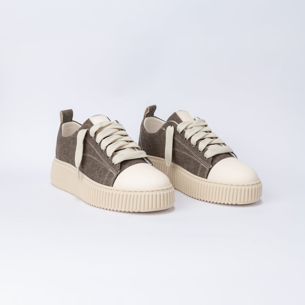 Sneaker in tela con Lacci Oversize - Tortora
