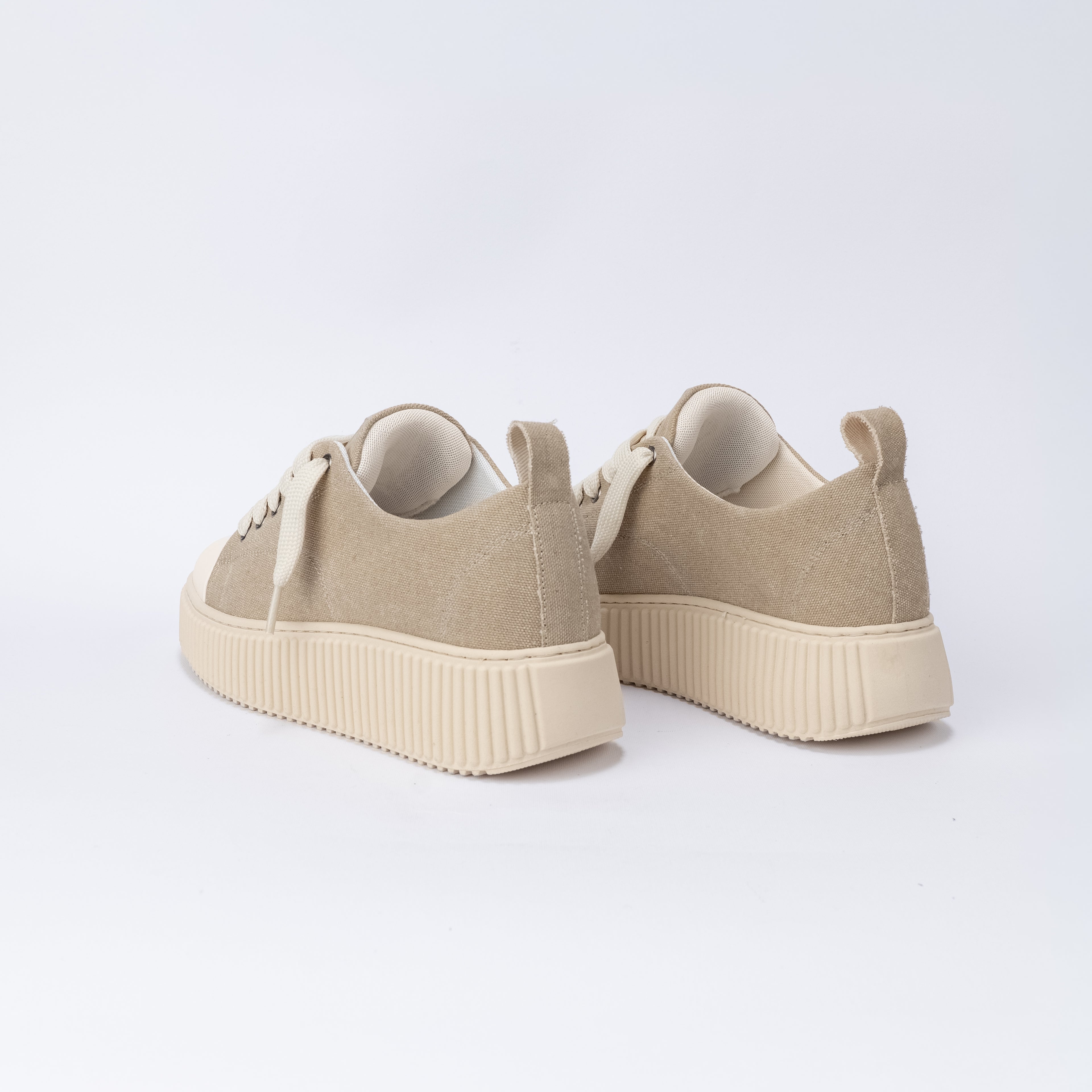 Zapatillas de lona con cordones extragrandes - Arena