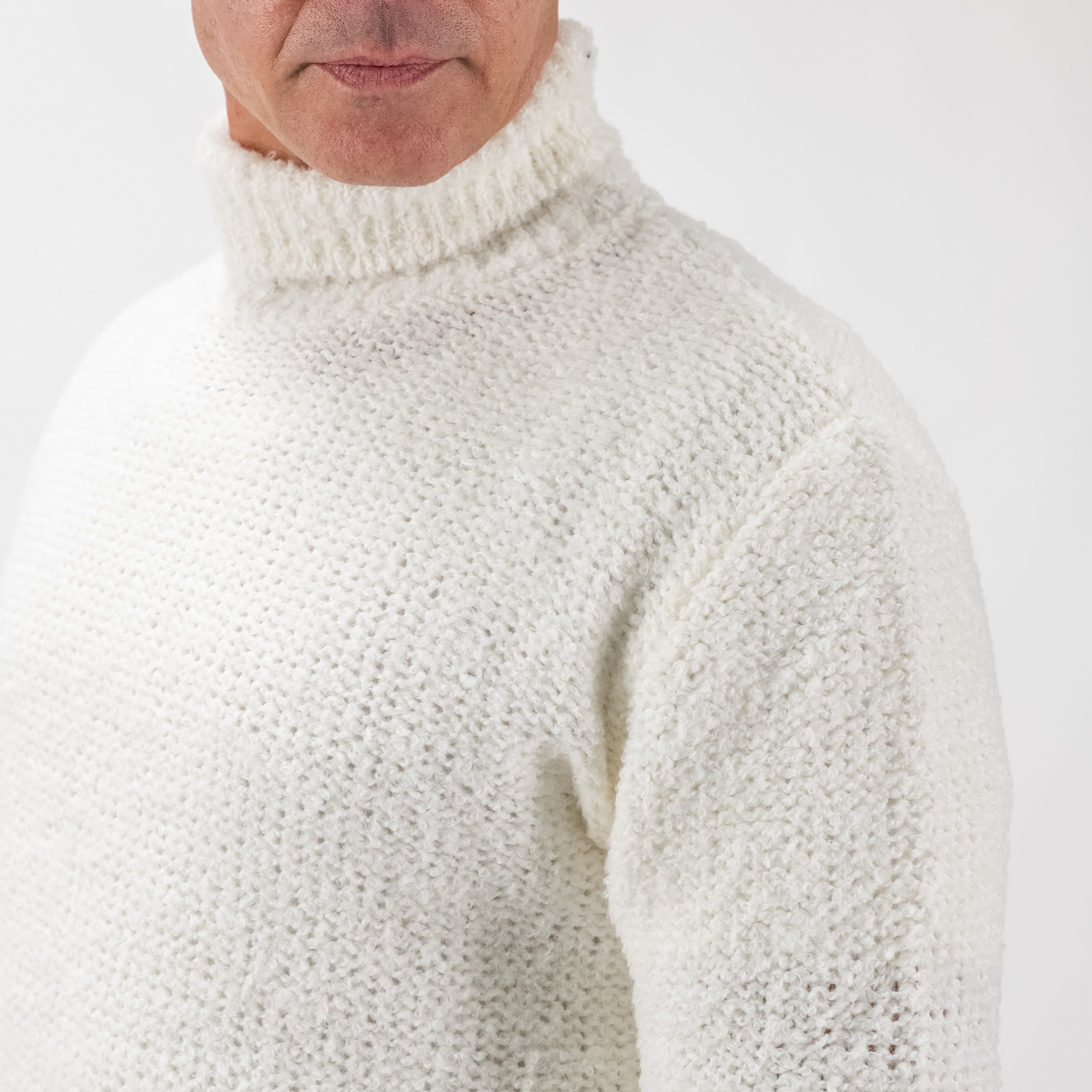 Maglione collo alto bouclè - Panna