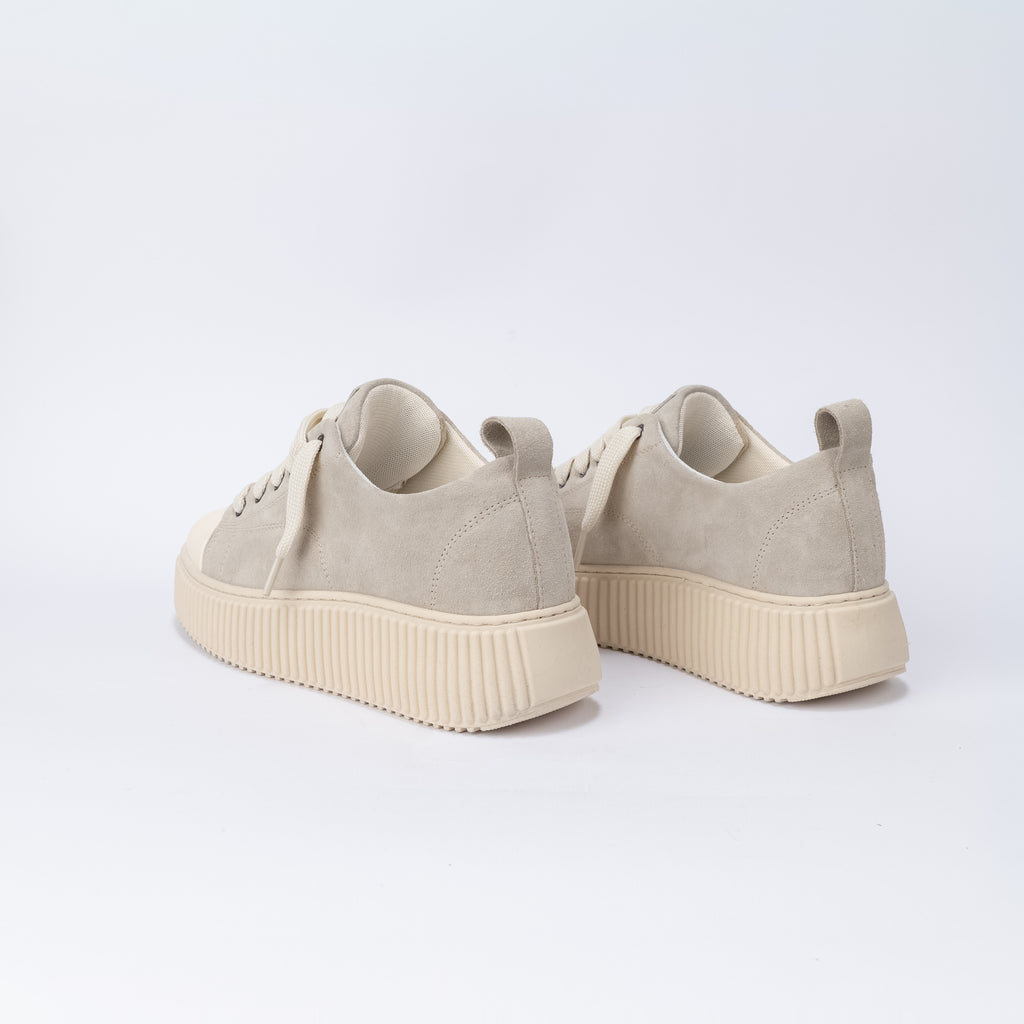 Zapatillas de ante con cordones oversize - Beige