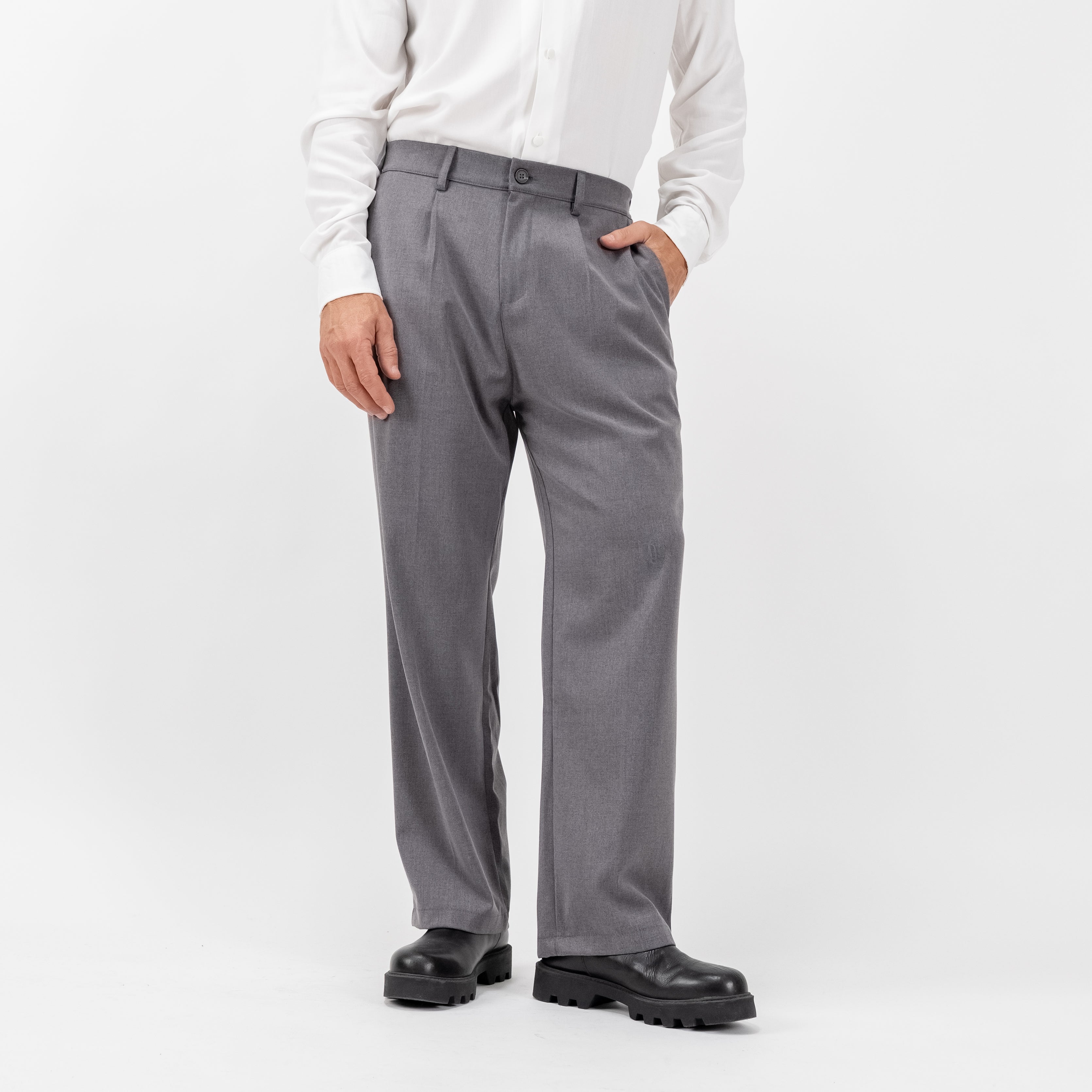 Pantalone taglio dritto - Grigio