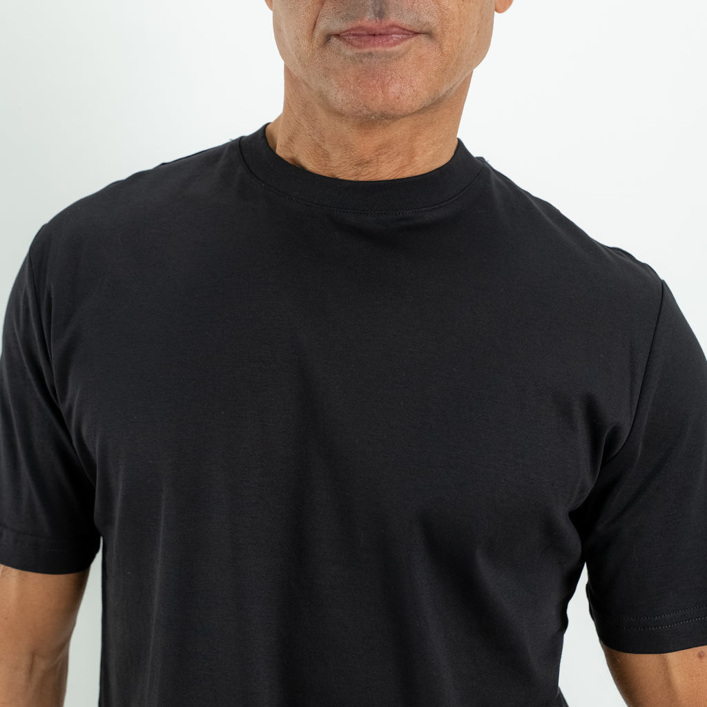 T-Shirt mit Rippkragen - Schwarz
