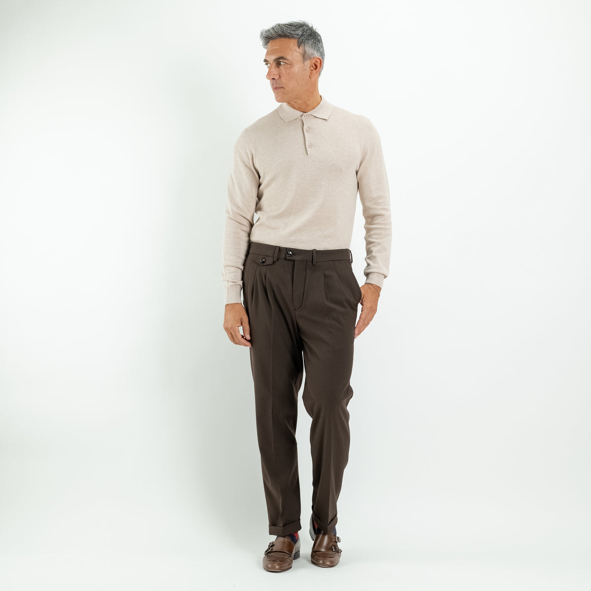 Maßgeschneiderte Hose mit doppelten Bundfalten – Dunkelbraun