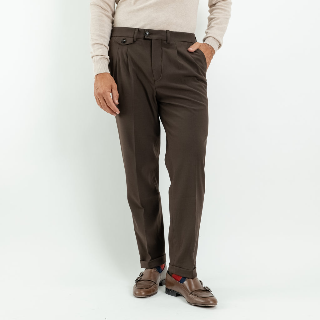 Maßgeschneiderte Hose mit doppelten Bundfalten – Dunkelbraun