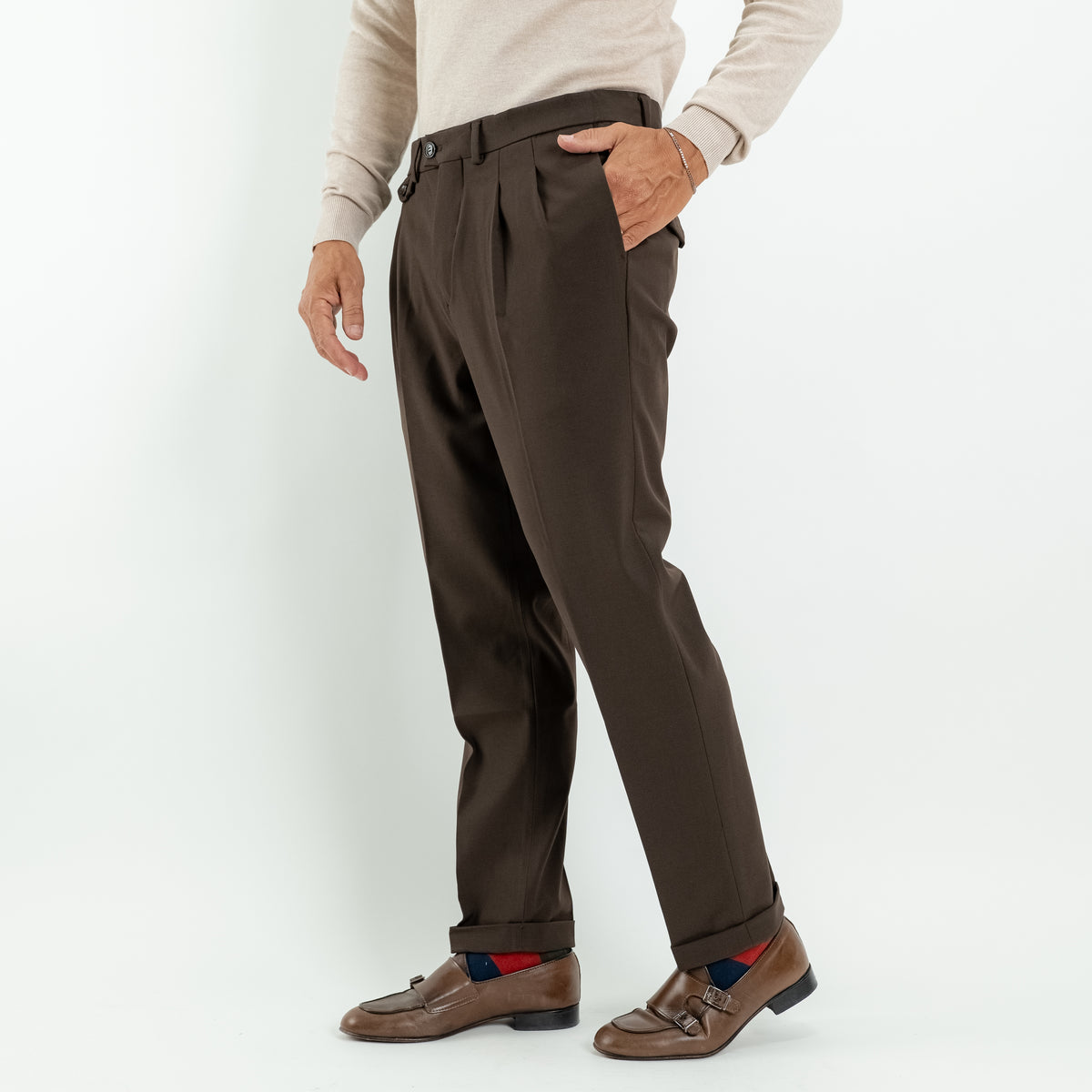 Maßgeschneiderte Hose mit doppelten Bundfalten – Dunkelbraun