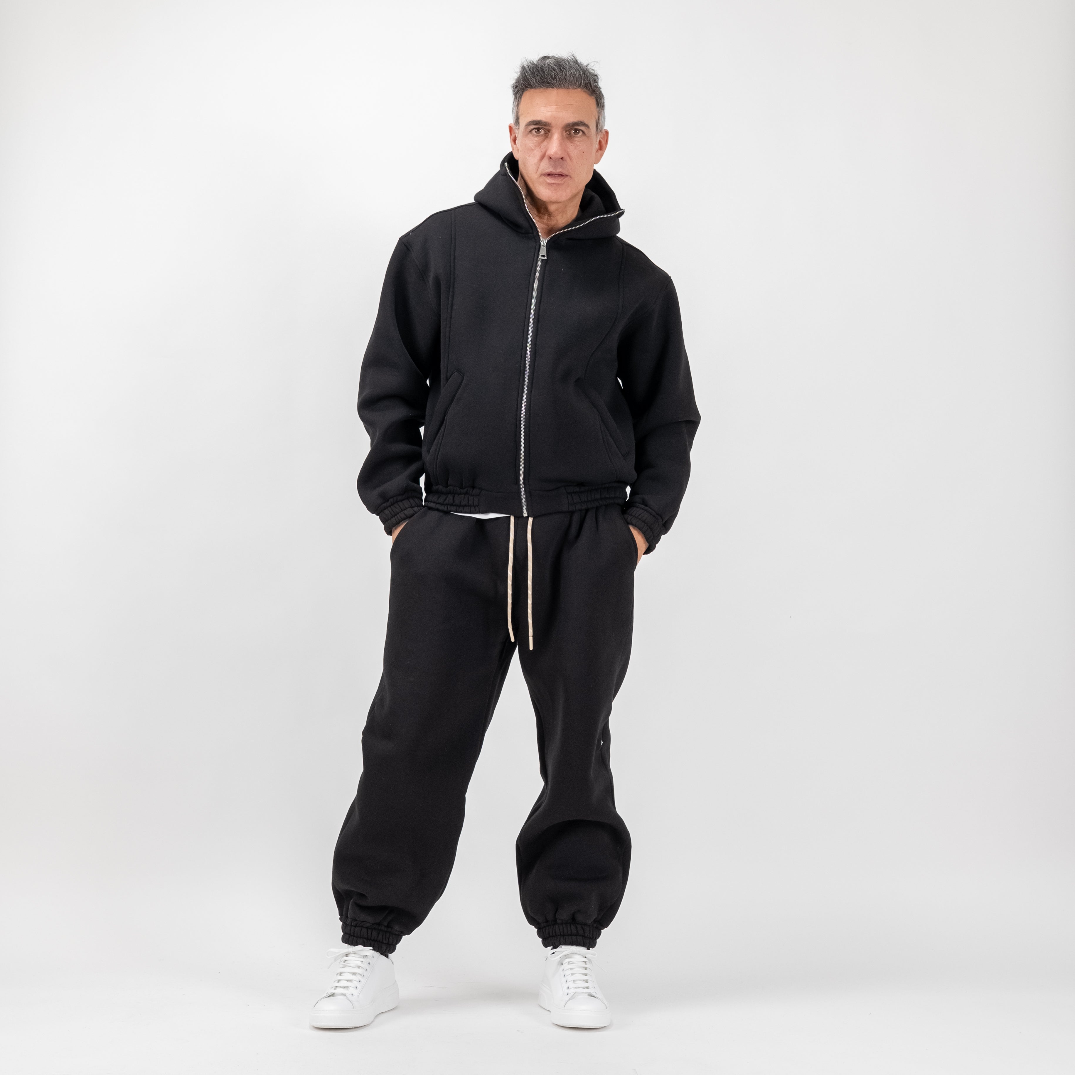 Tuta con felpa zip e pantalaccio comfy - Nero