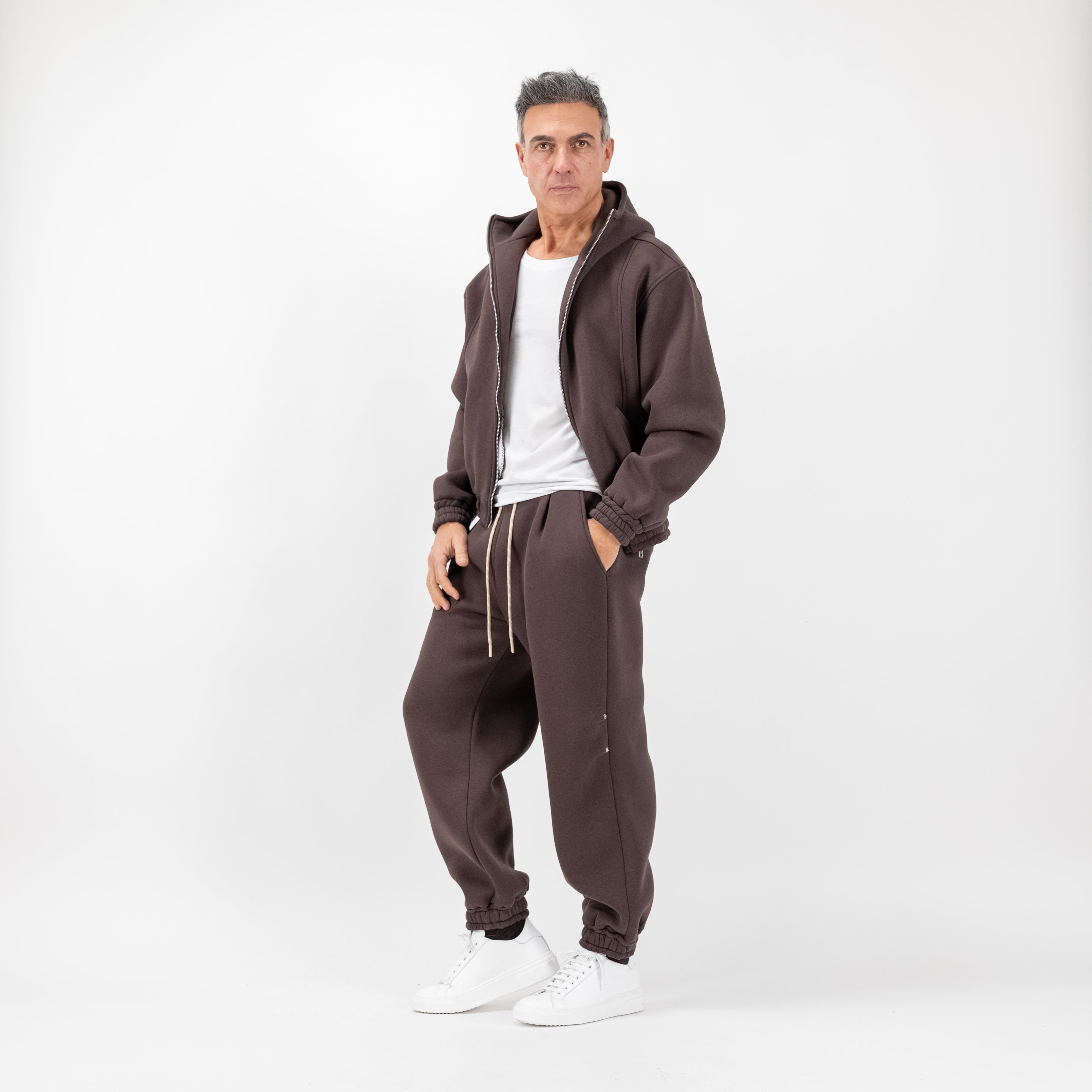 Tuta con felpa zip e pantalaccio comfy - Marrone