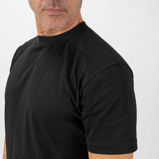 T-shirt con colletto - Nero