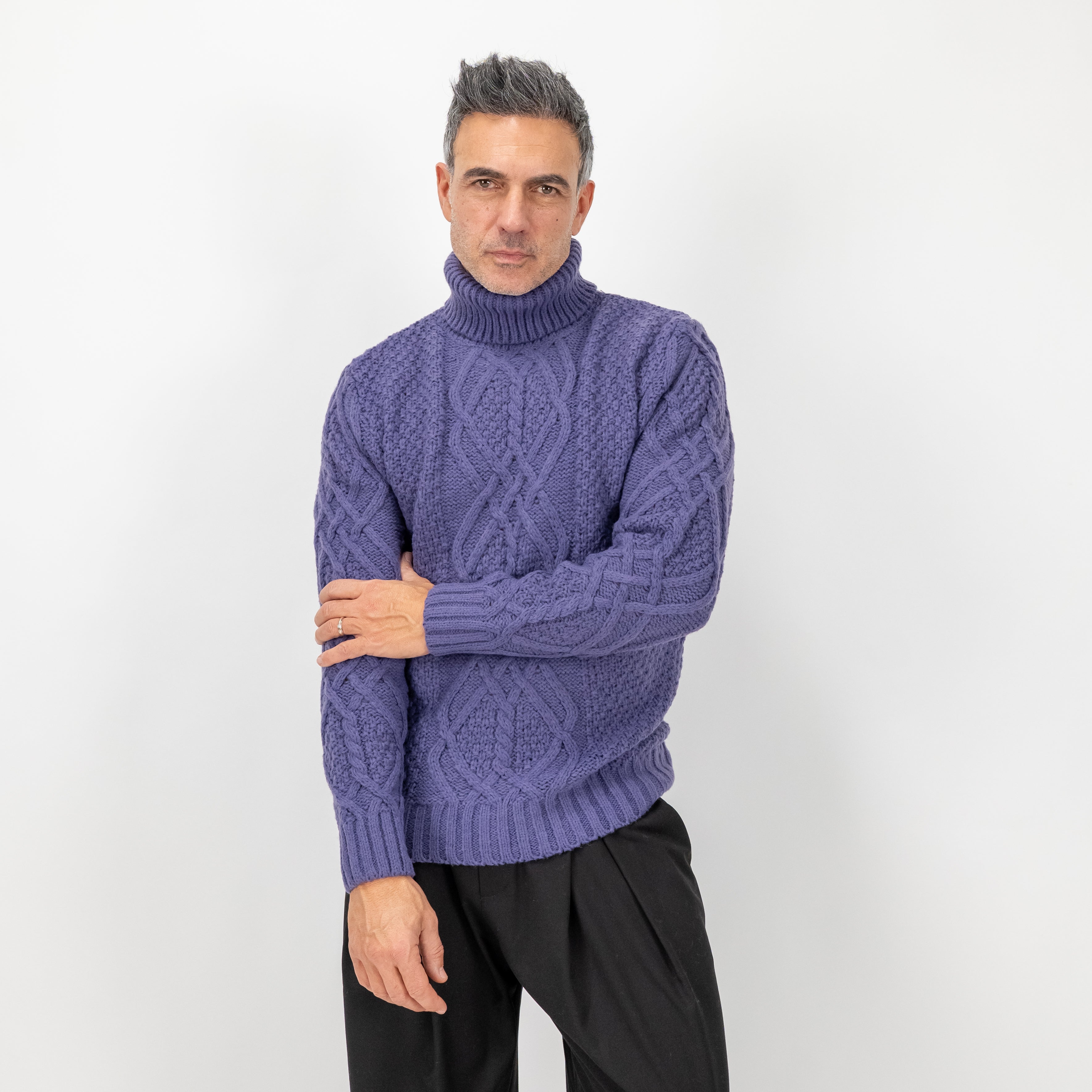 Maglione collo alto con trama a treccia - Viola