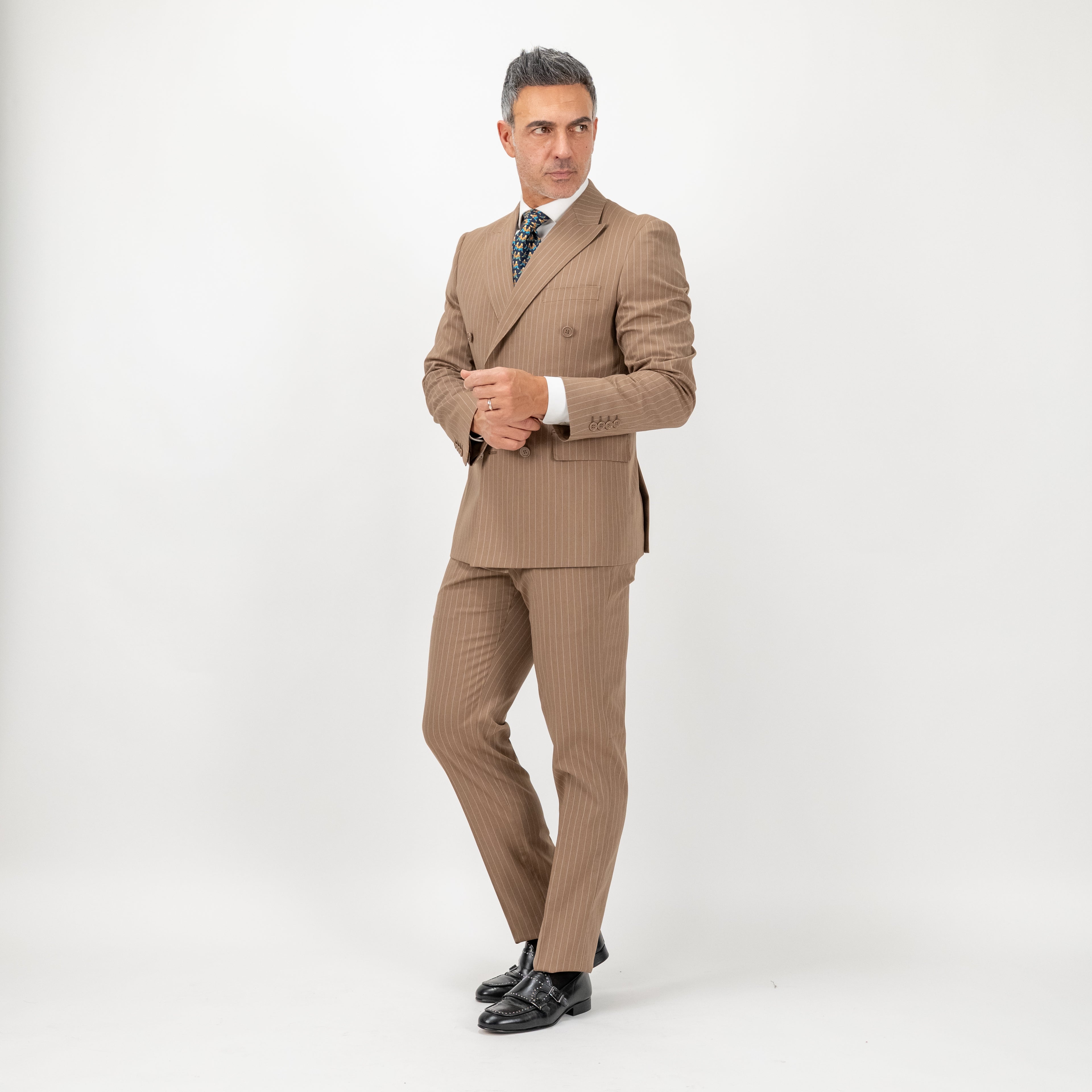 Traje cruzado de raya diplomática con pantalones - Beige