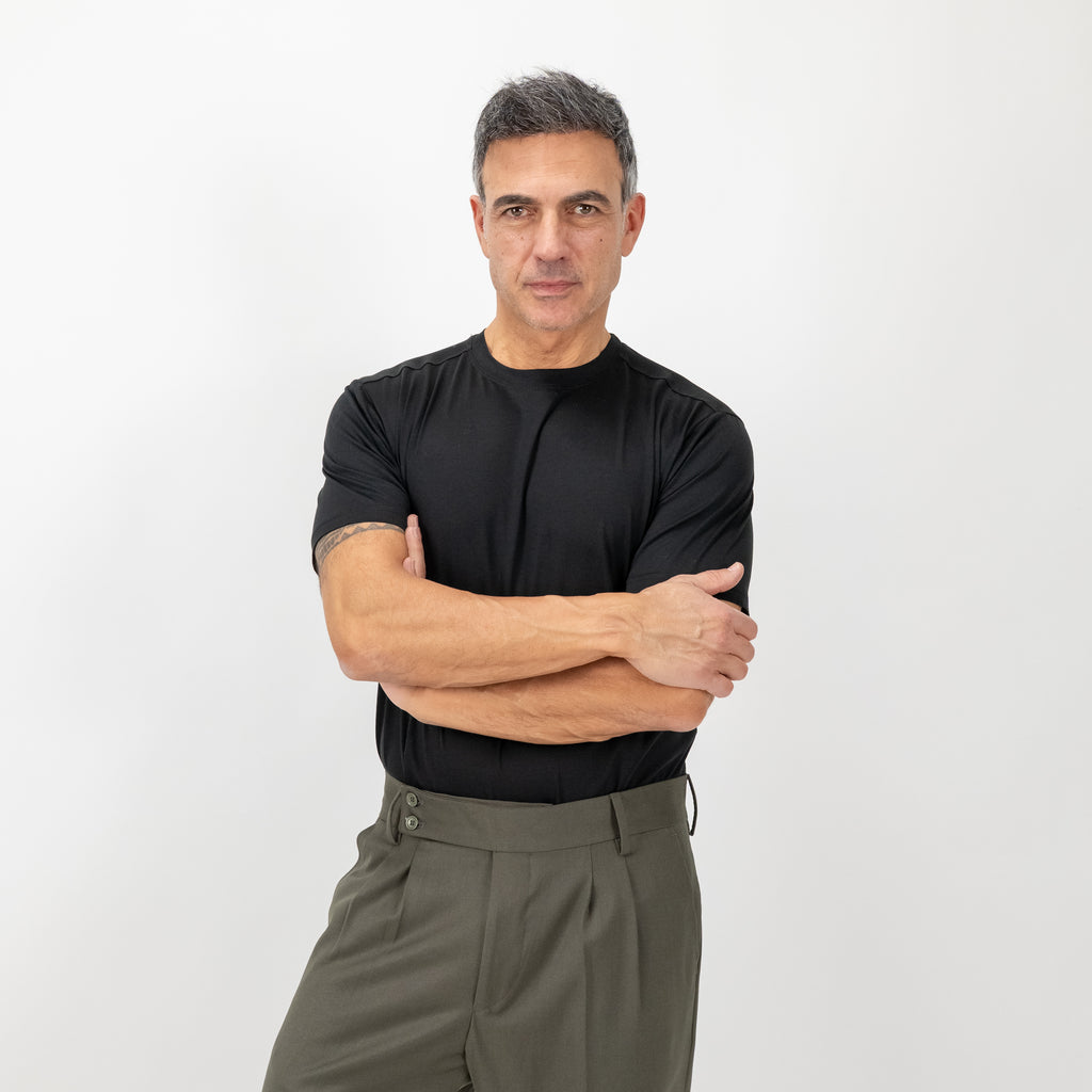 T-shirt in Filo di Scozia vestibilità aderente - Nero