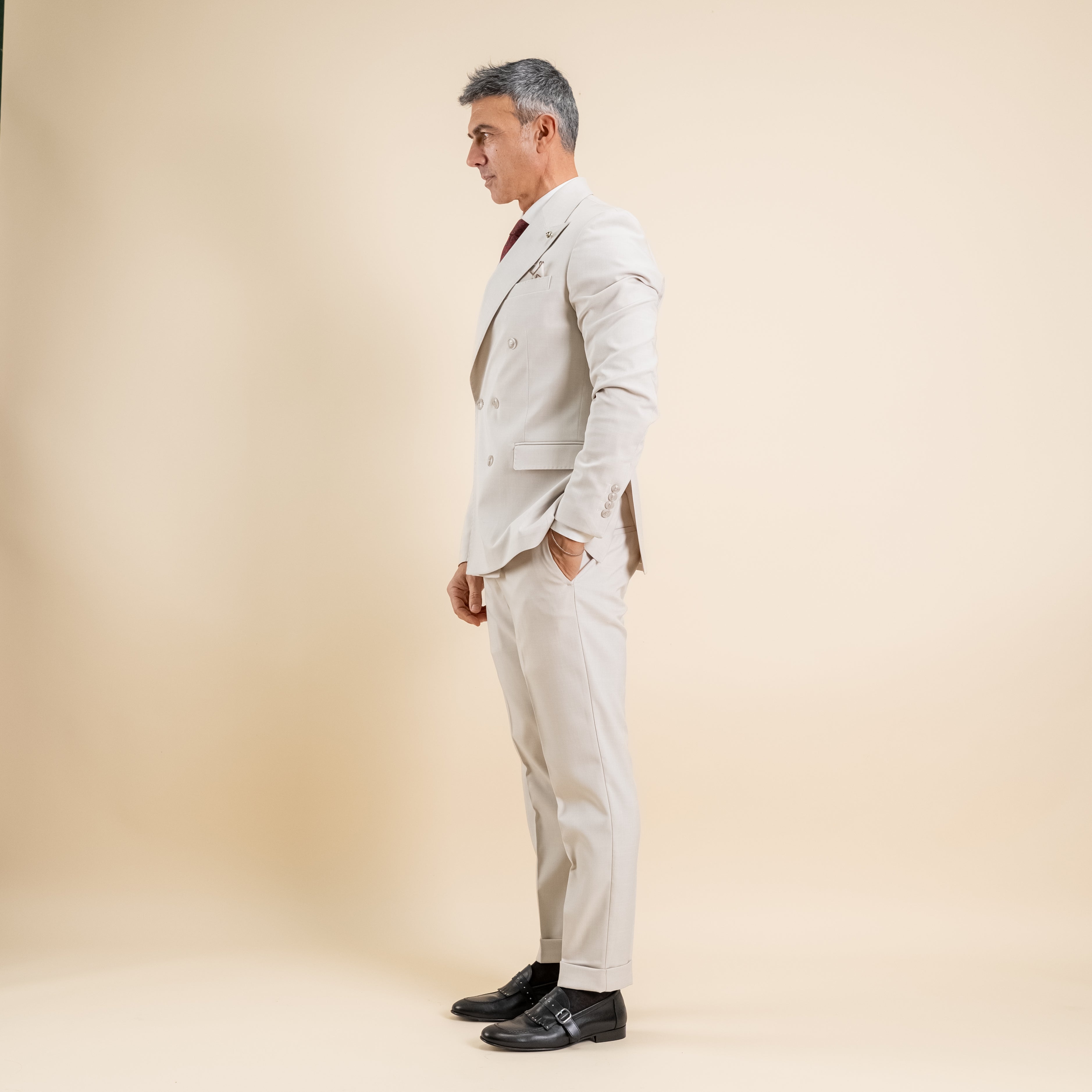 Abito doppio petto con pantalone con fibbia laterale - Avorio