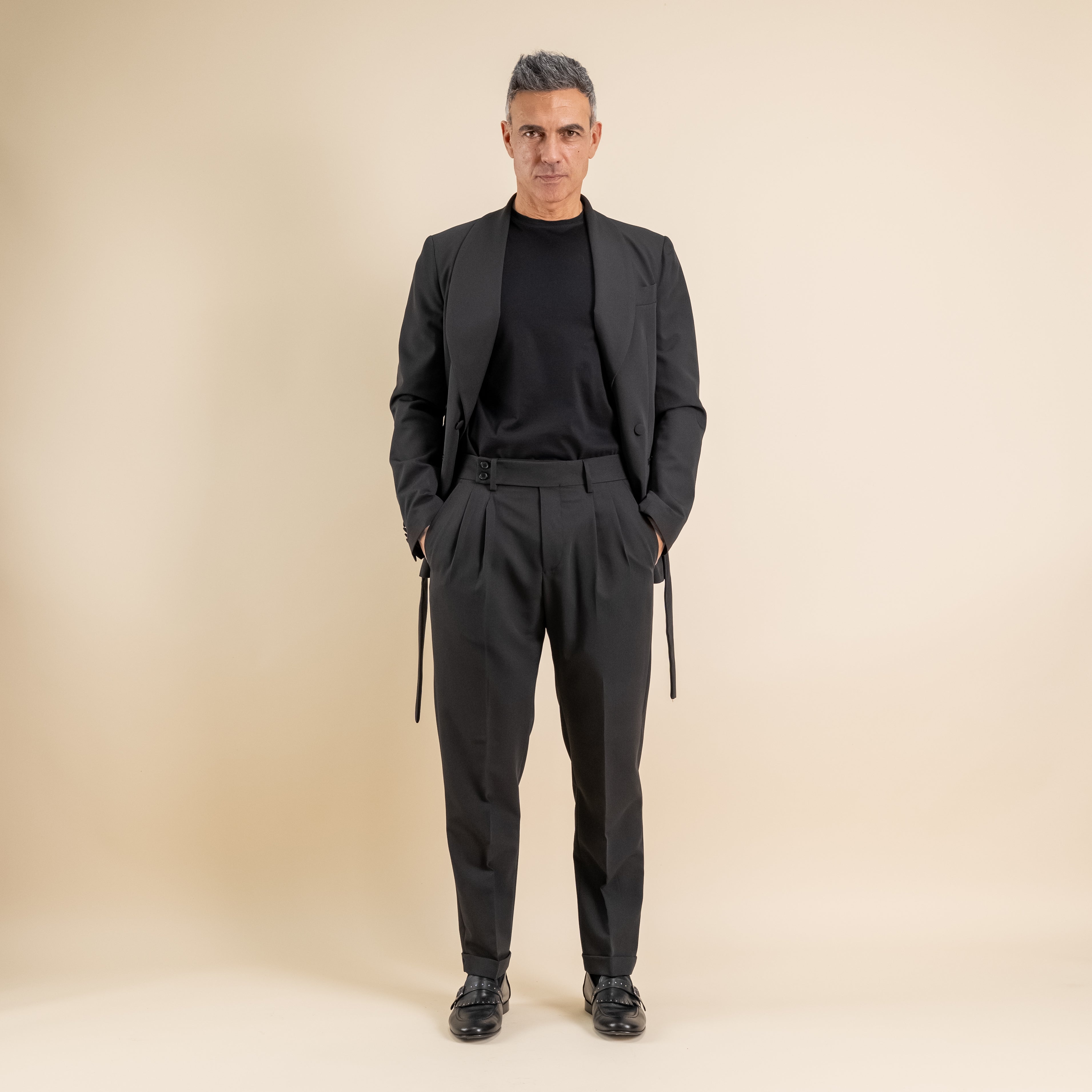 Traje cruzado con botones dorados - Azul royal