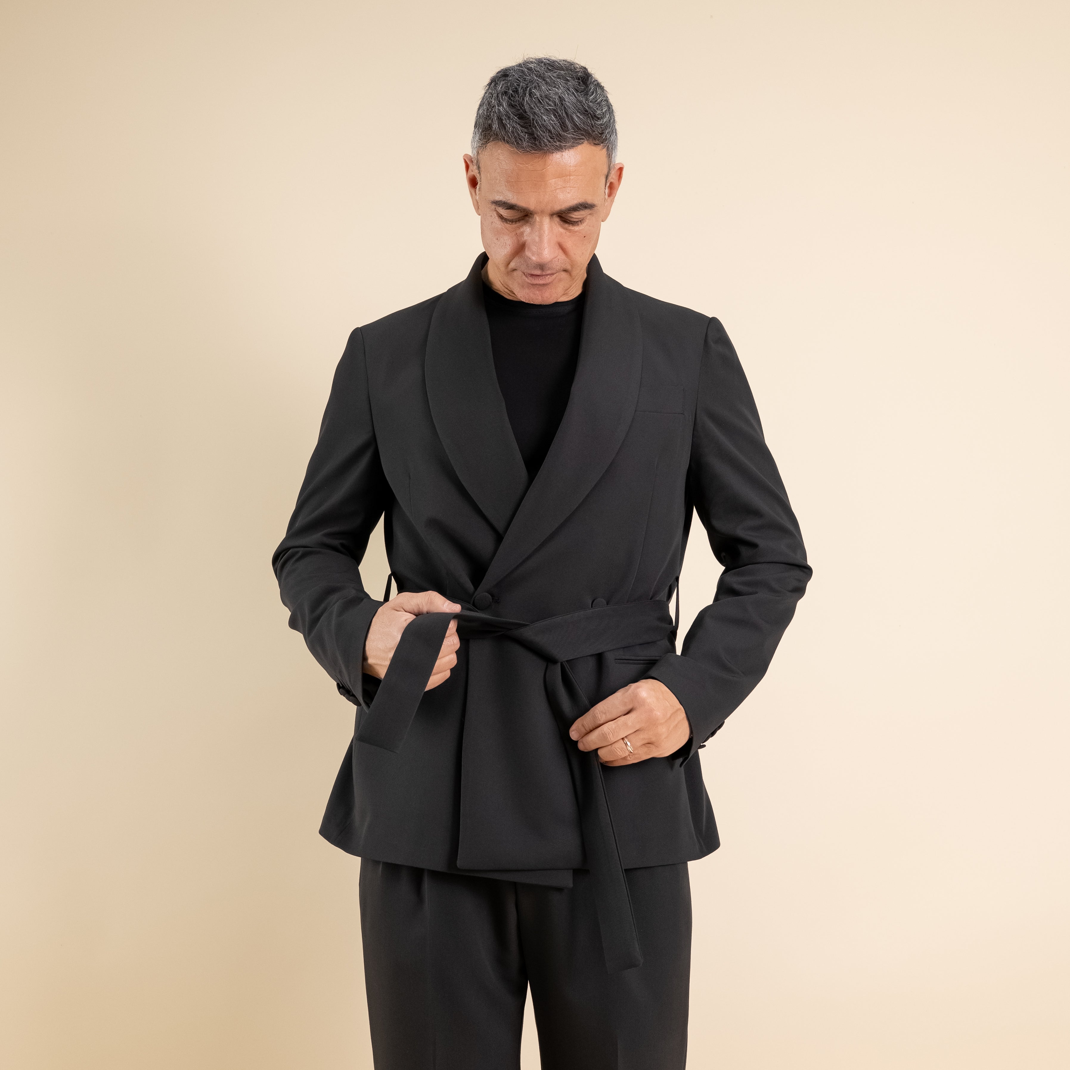 Traje cruzado con botones dorados - Azul royal