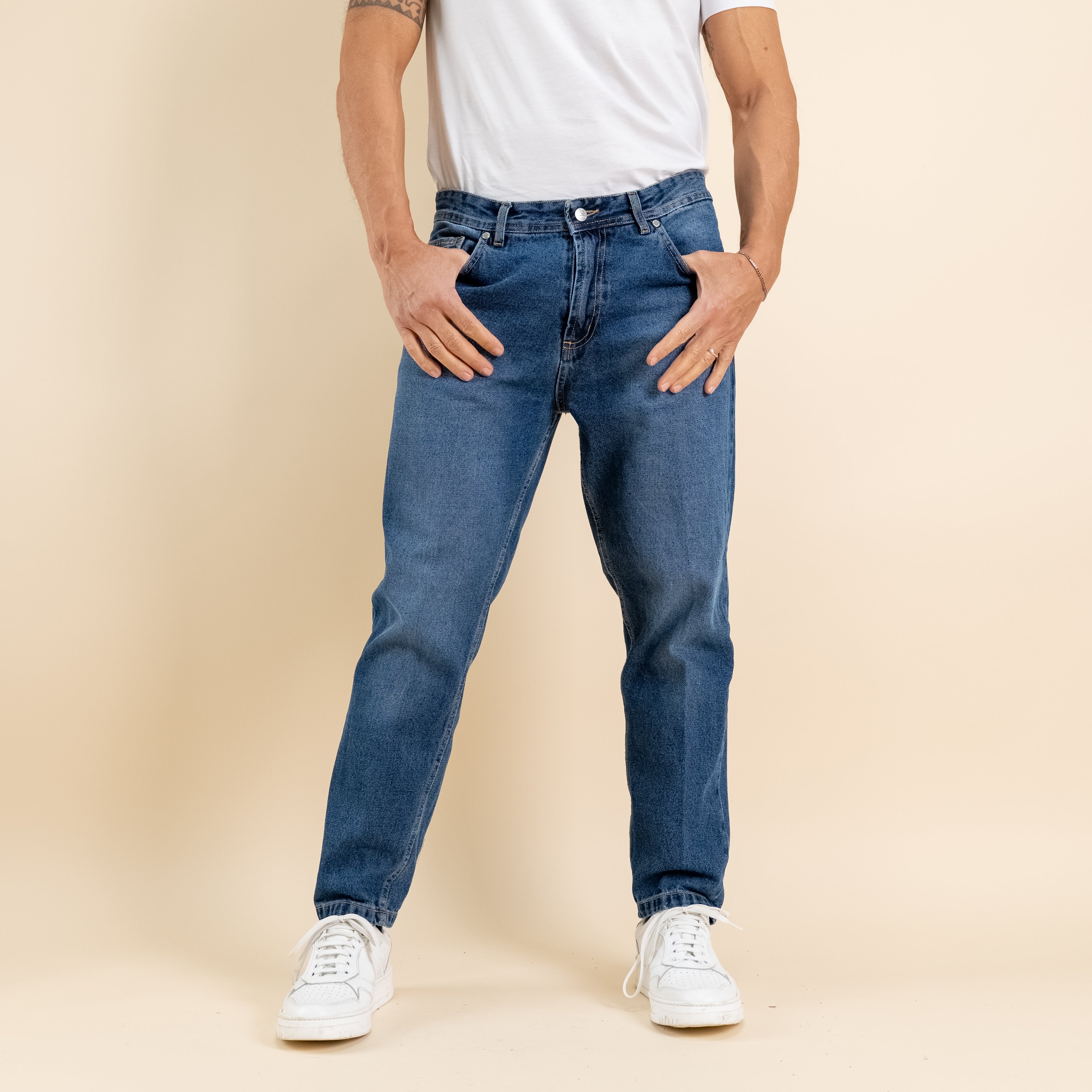 Jeans sartoriale slim sfumato tapered fit