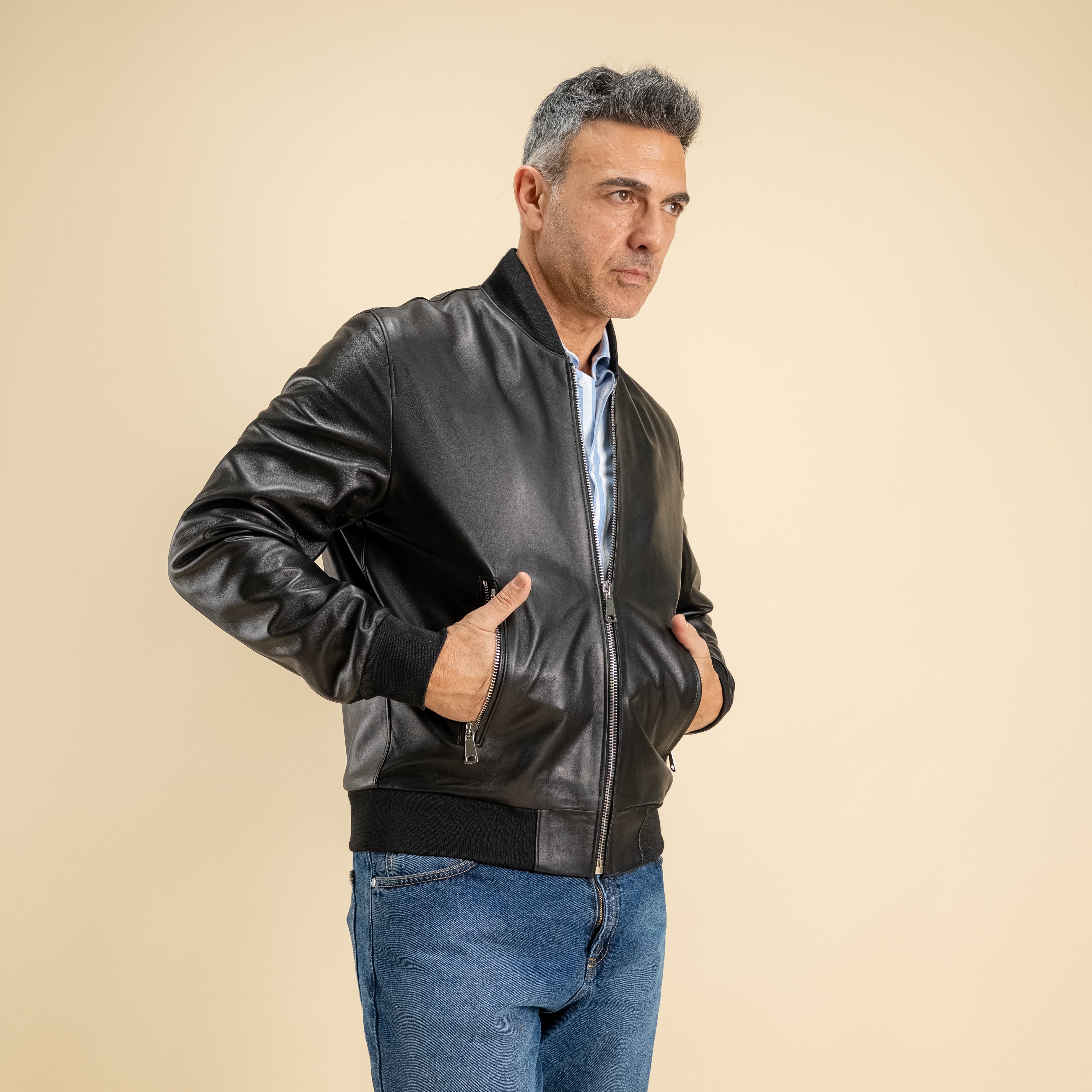 College in Vera Pelle - Nero