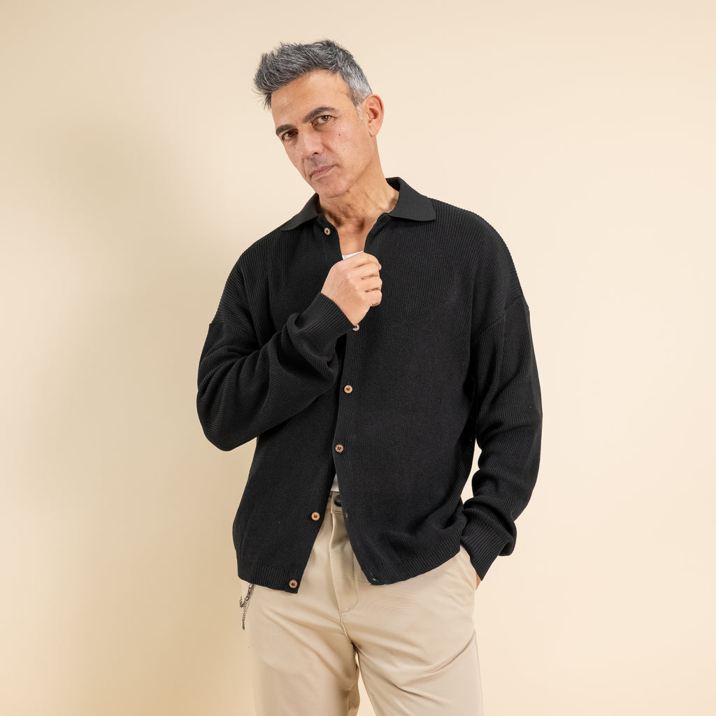 Polo a costine con bottoni a contrasto - Nero