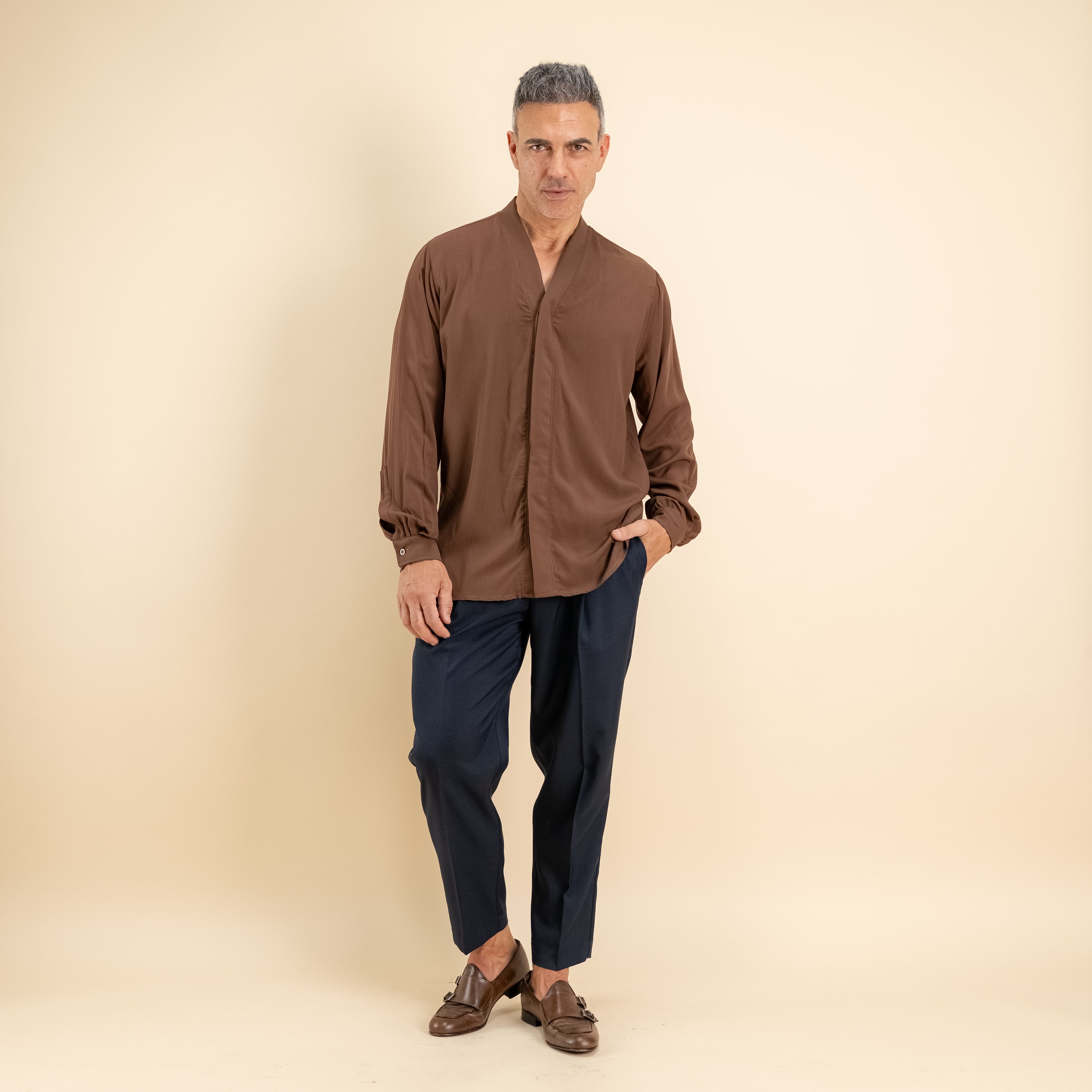 Camicia in viscosa scollo a V - Moro