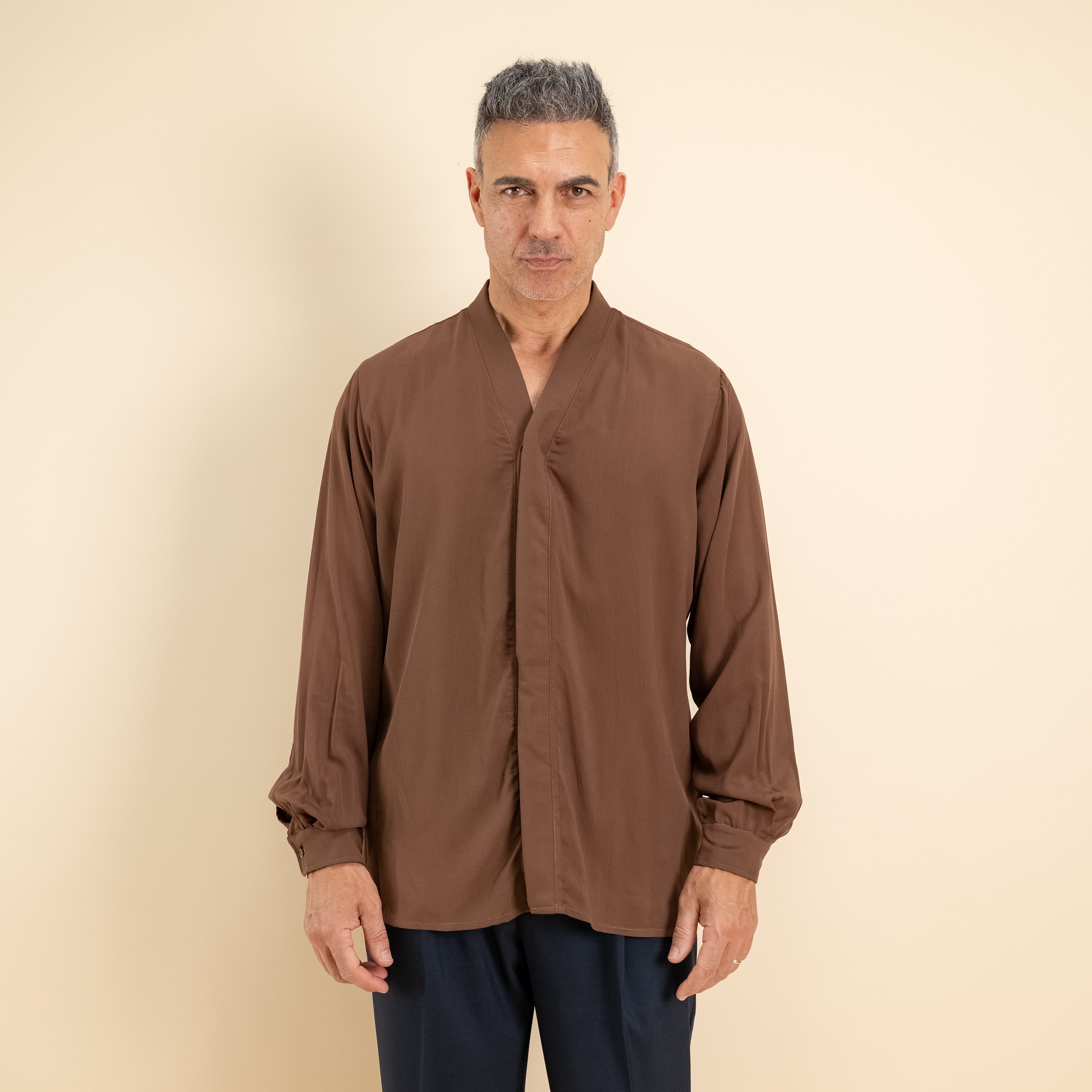 Camicia in viscosa scollo a V - Moro
