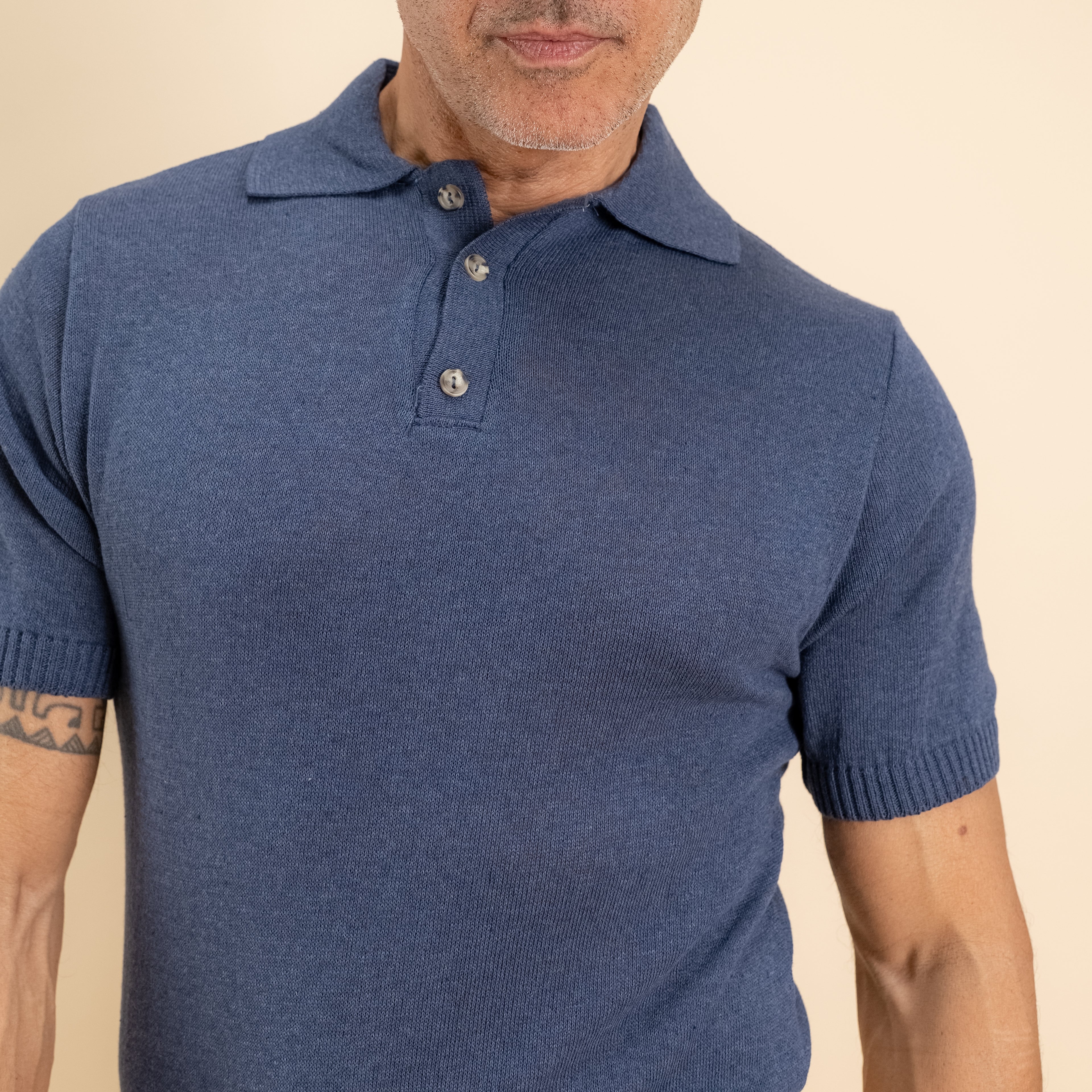 Polo in filo con bottoni contrasto - Blu