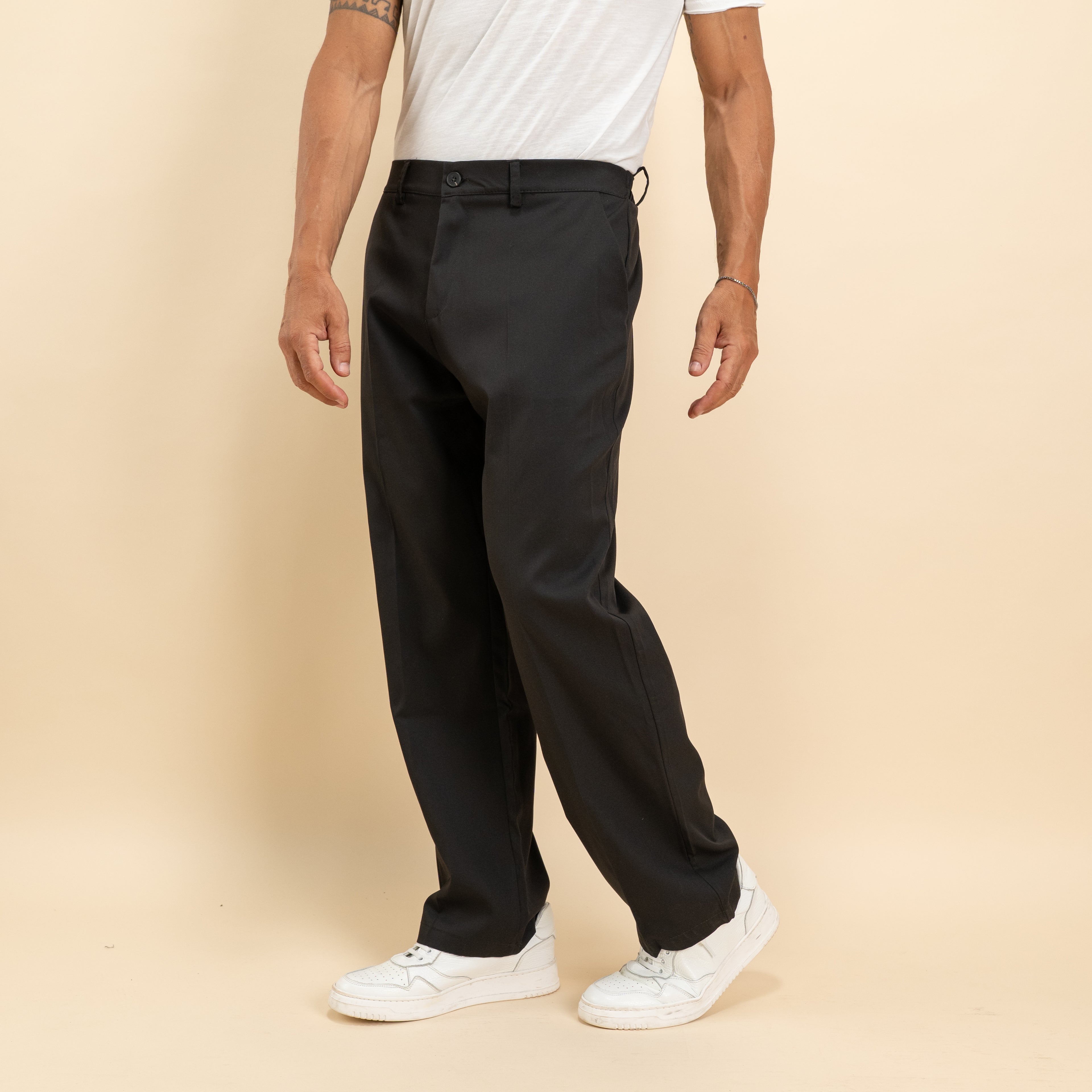 Pantalone palazzo con elastico e passanti posteriori - Nero