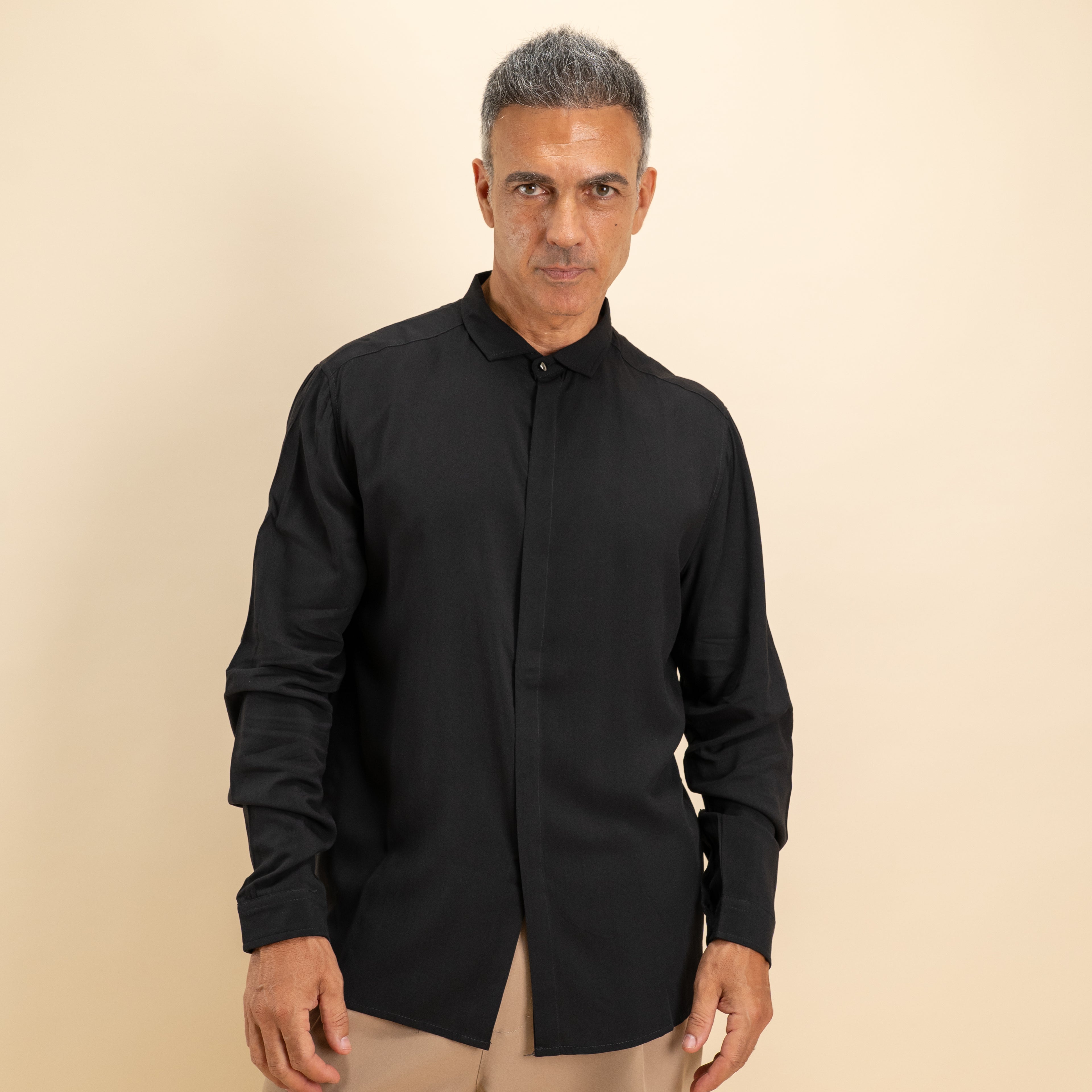 Camicia in viscosa bottone gioiello fintone coperto - Nero
