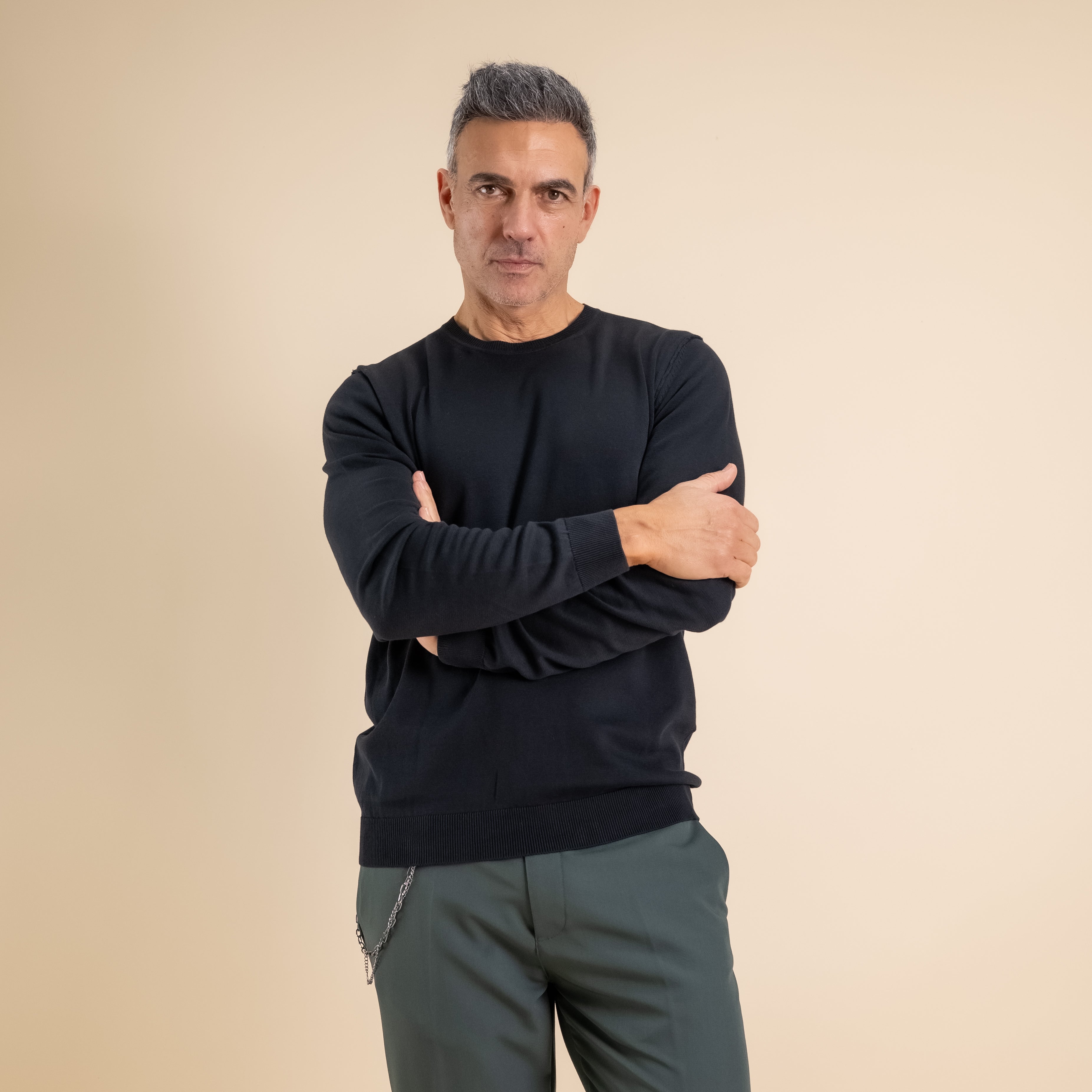 Suéter de cuello redondo 100% algodón - Negro