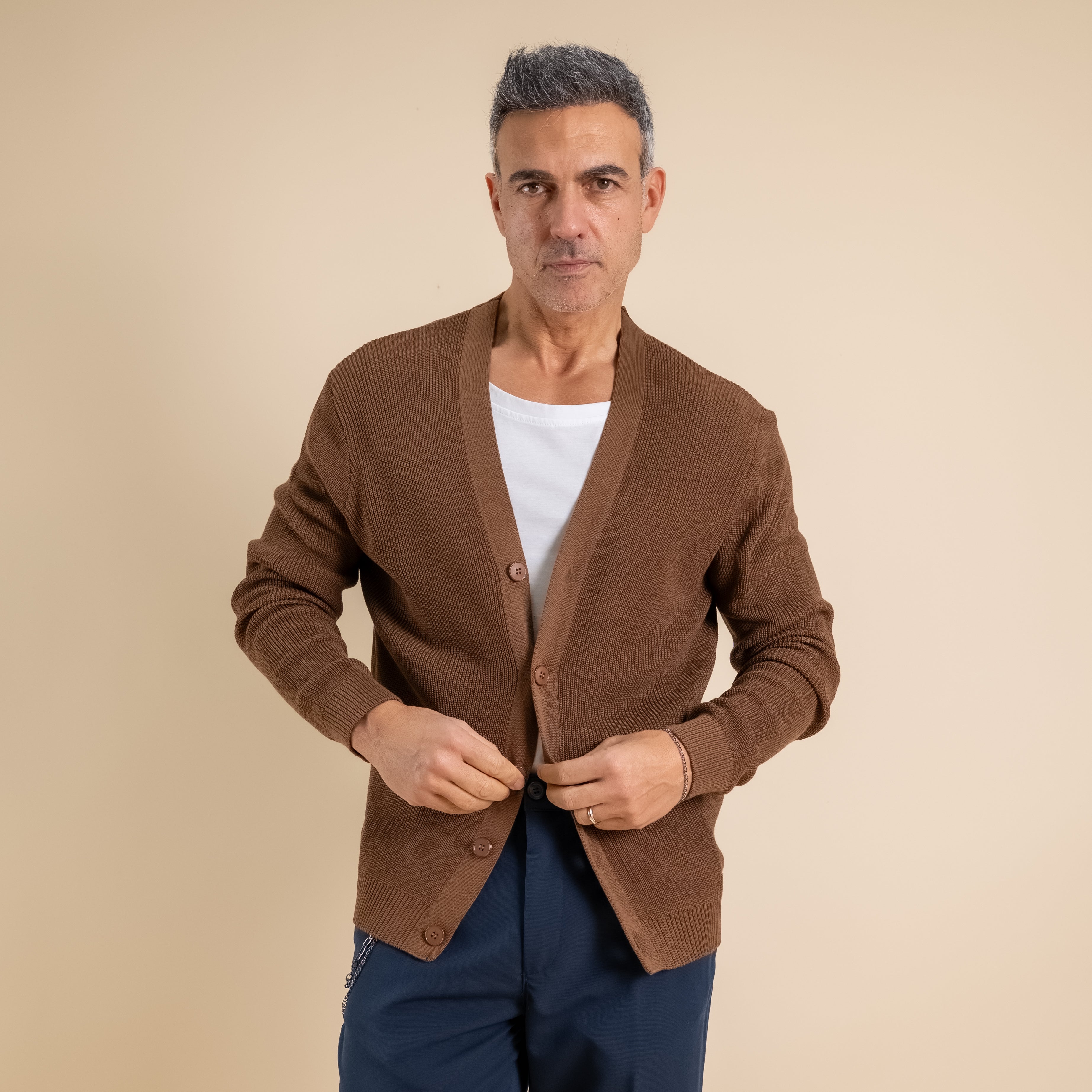 V-Neck Knit Cardigan – Brown