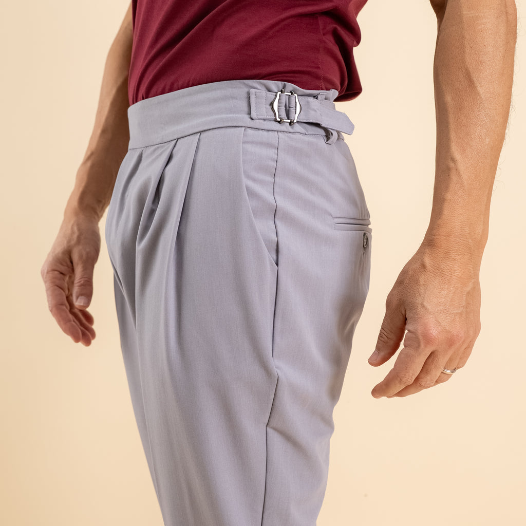 Pantalone con bustino e fibbia laterale - Grigio