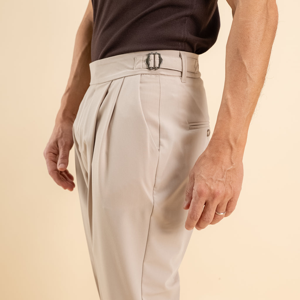 Trousers with corset waist and side buckle - Beige