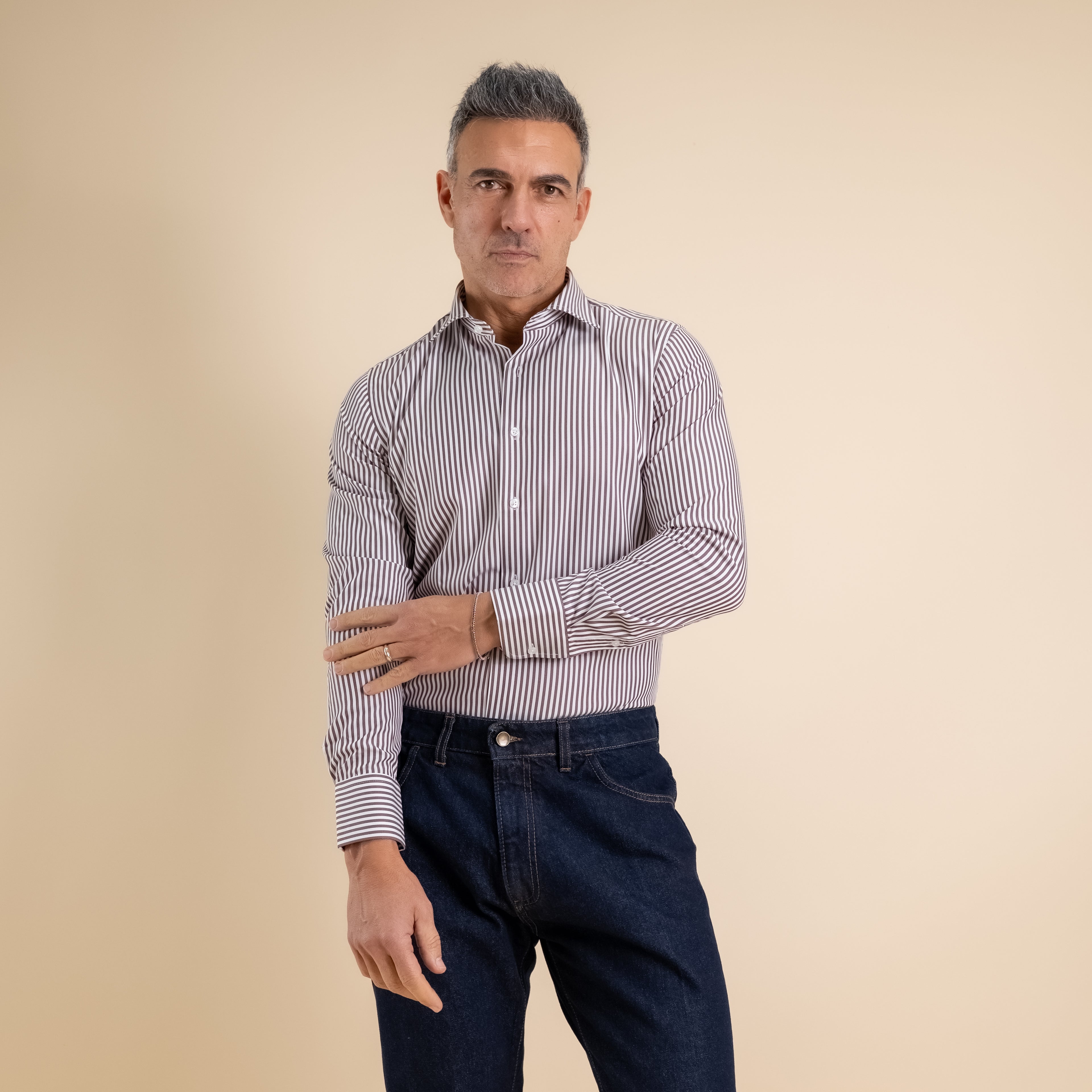 Camisa slim fit con rayas estrechas - Azul