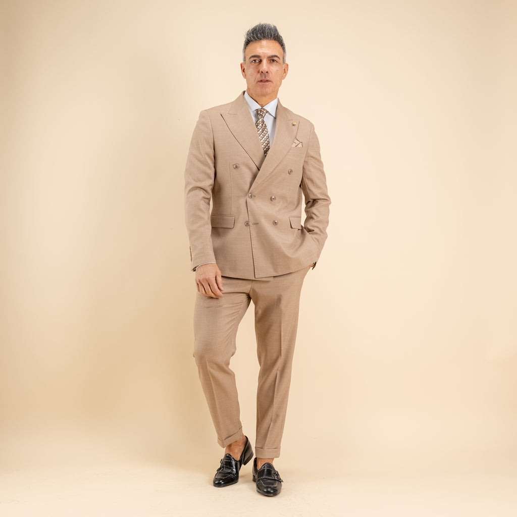 Traje cruzado con pantalón con hebilla lateral - Camel