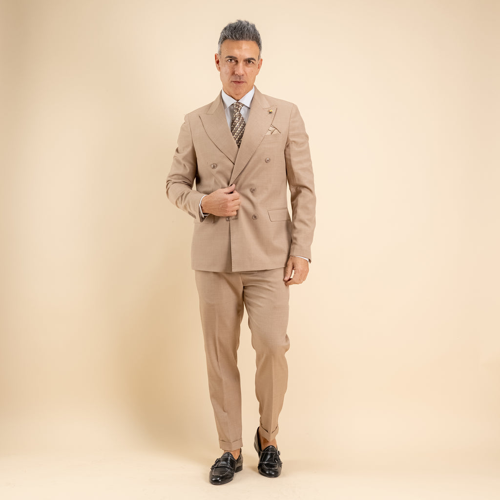 Traje cruzado con pantalón con hebilla lateral - Camel