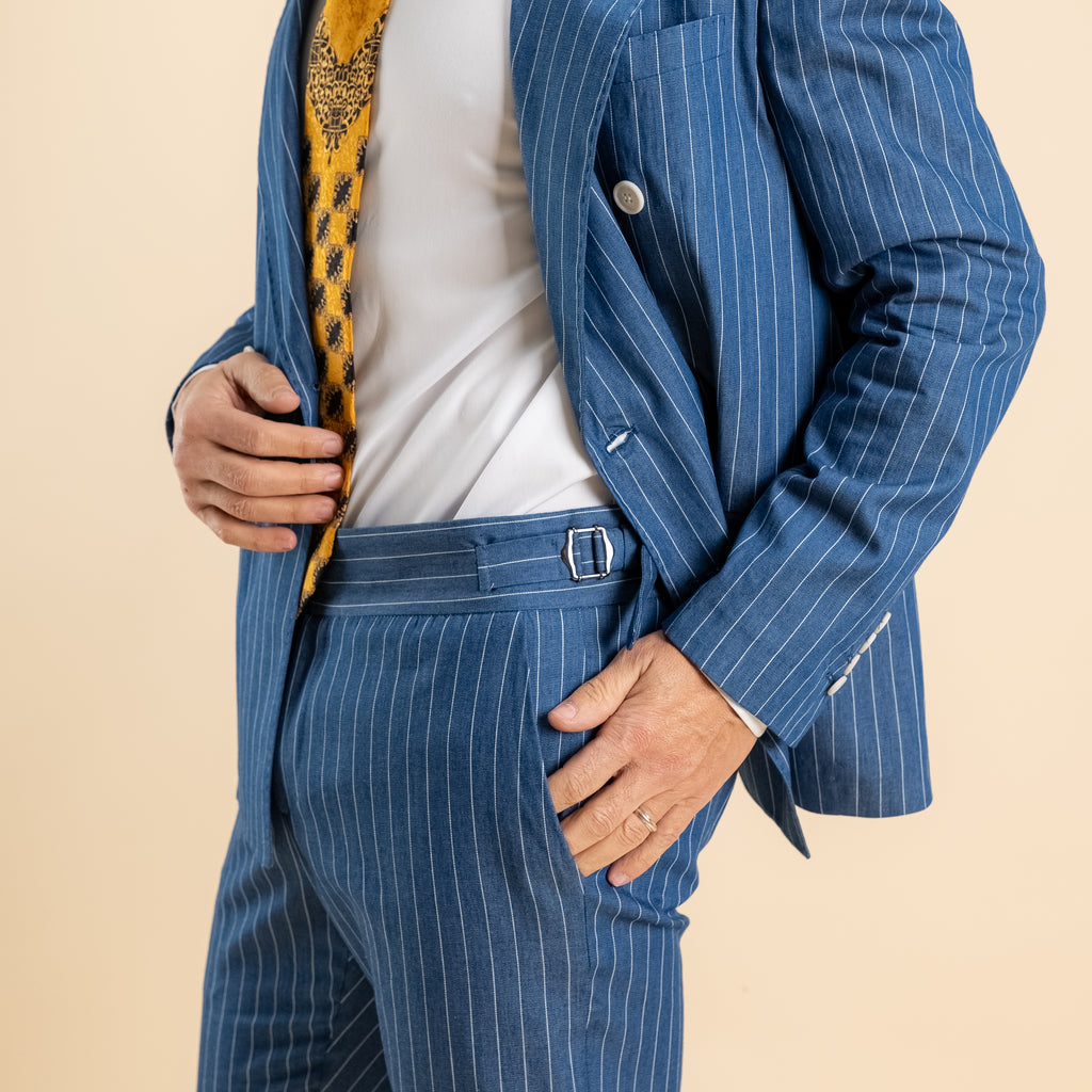 Abito doppio petto gessato con fibbia laterale - Blu denim
