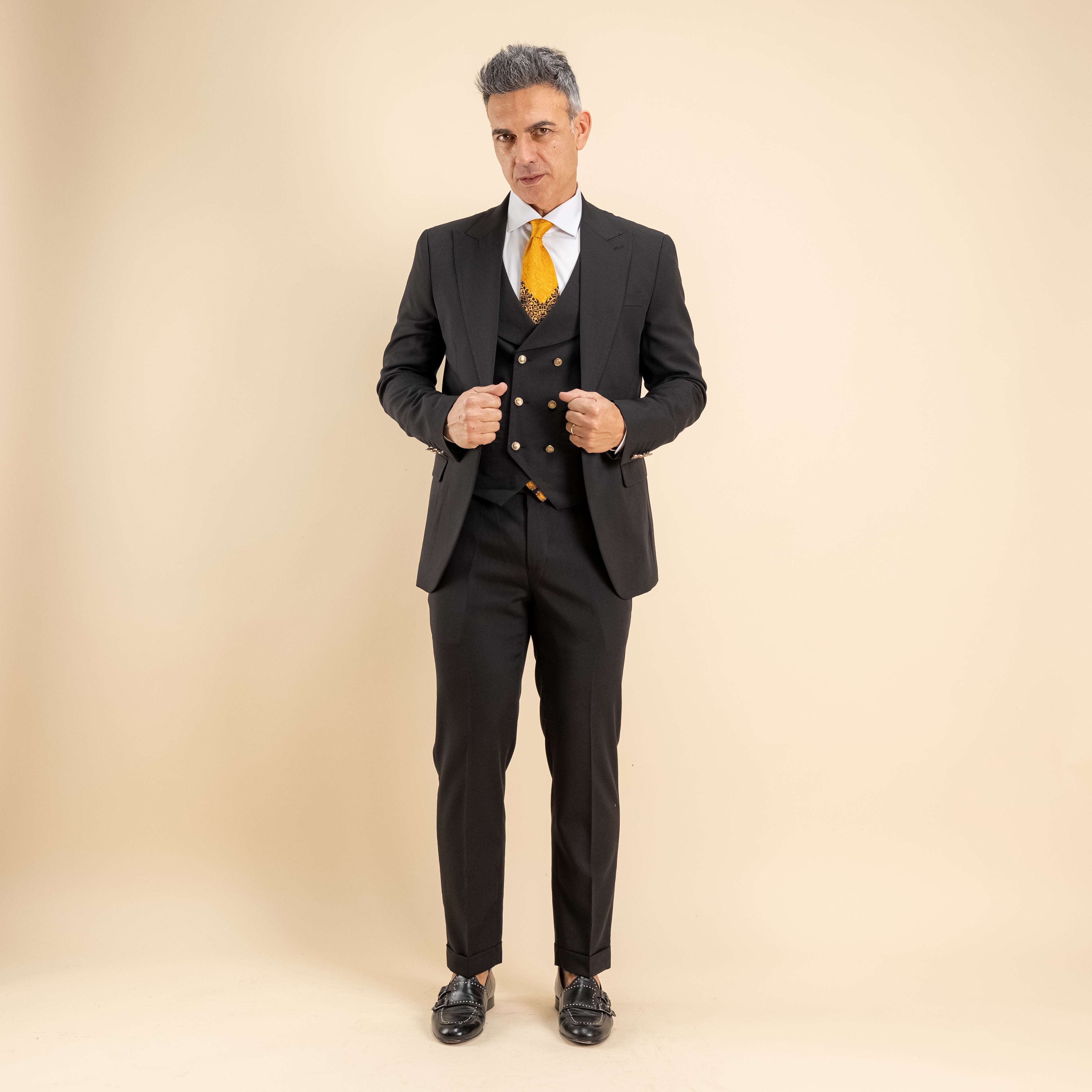 Abito monopetto bottoni oro con panciotto - Nero