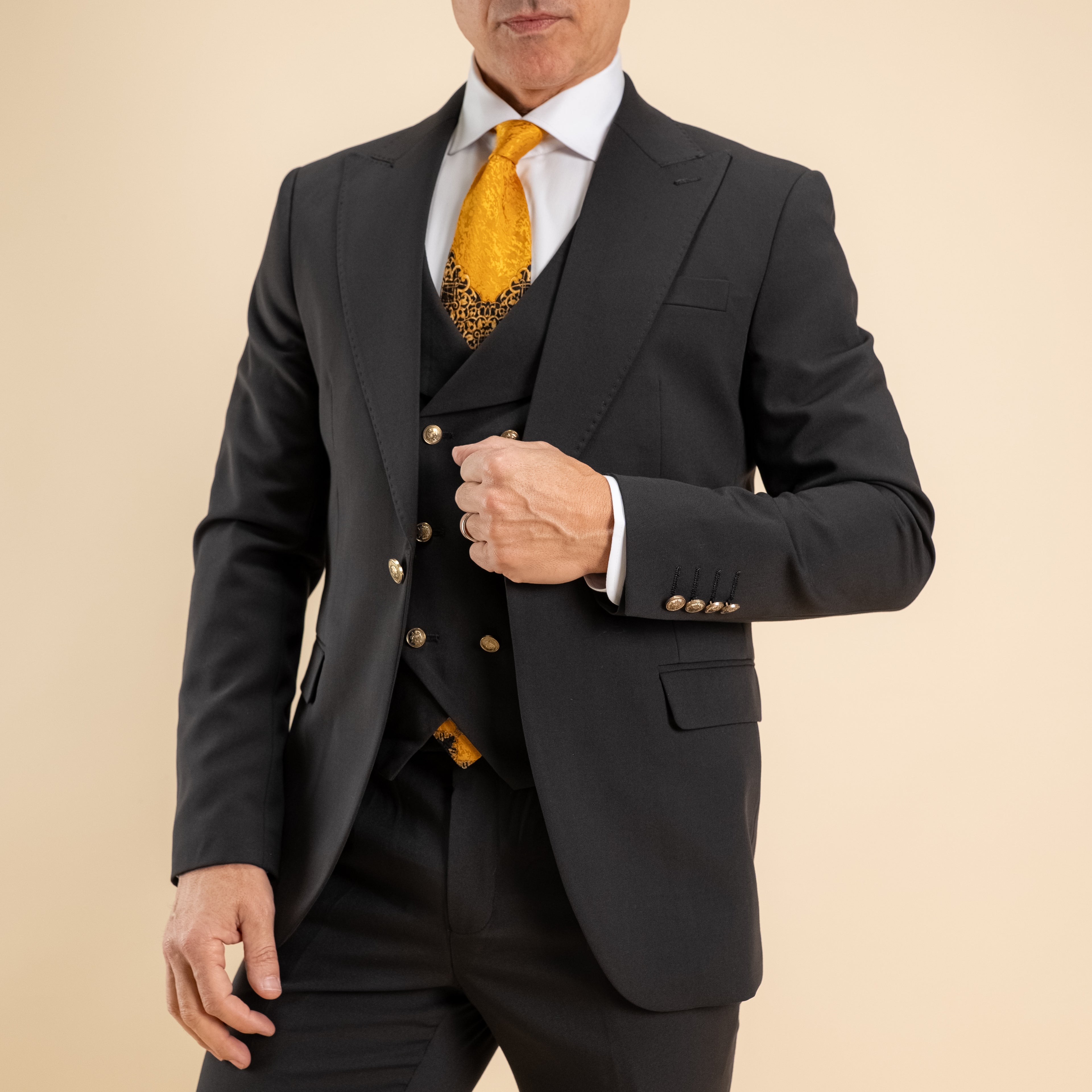 Abito monopetto bottoni oro con panciotto - Nero