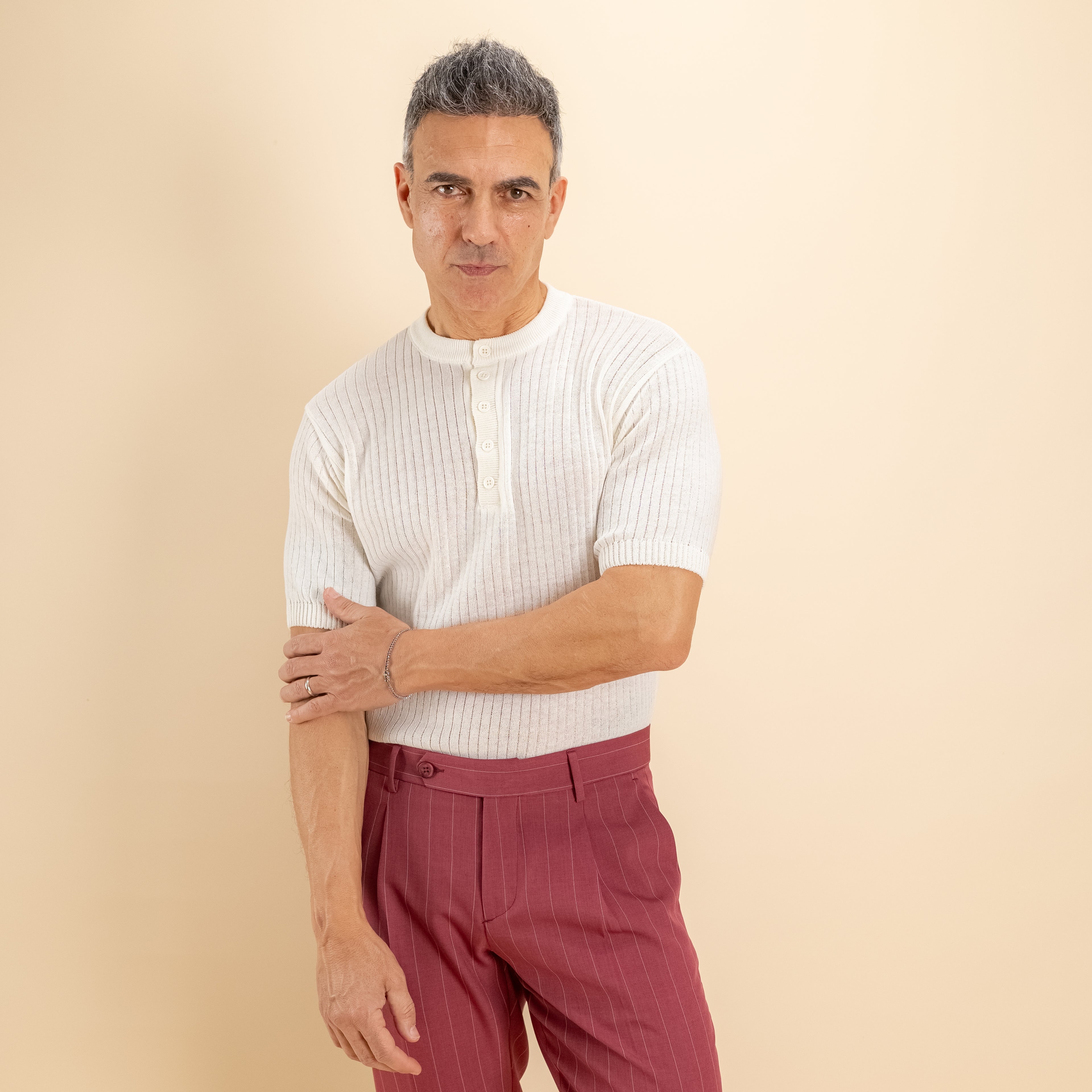 T-shirt serafino traforata - Crema
