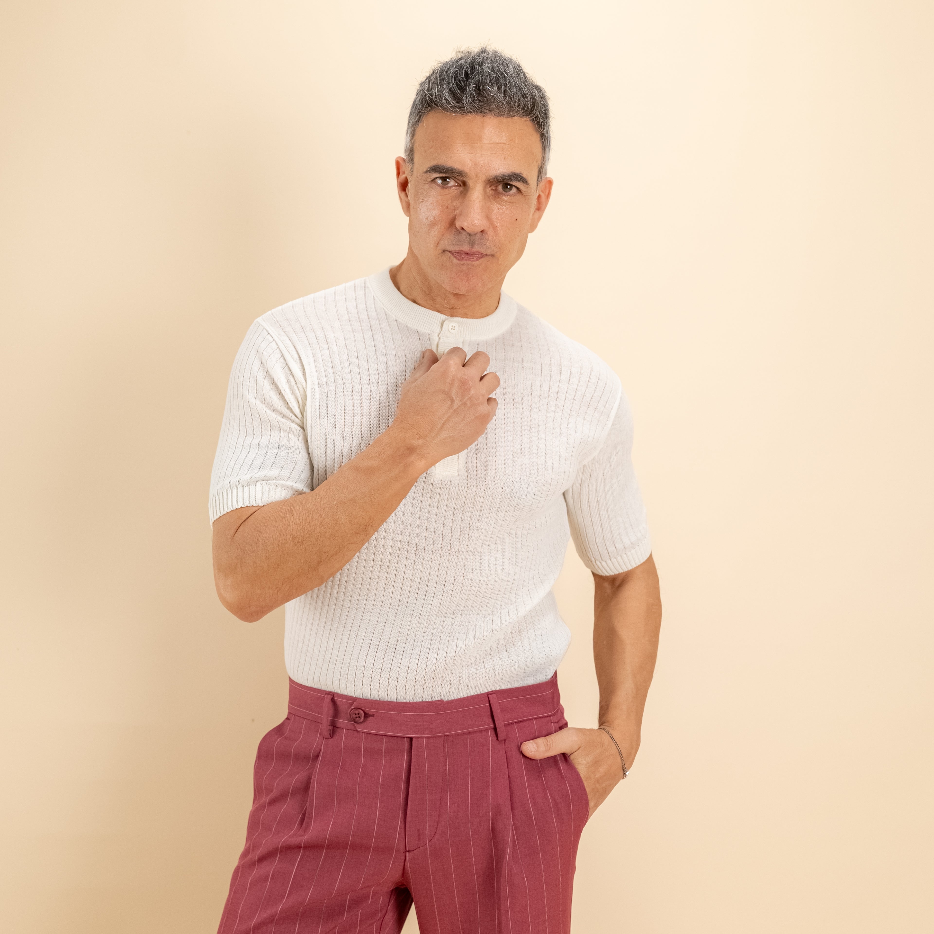 T-shirt serafino traforata - Crema