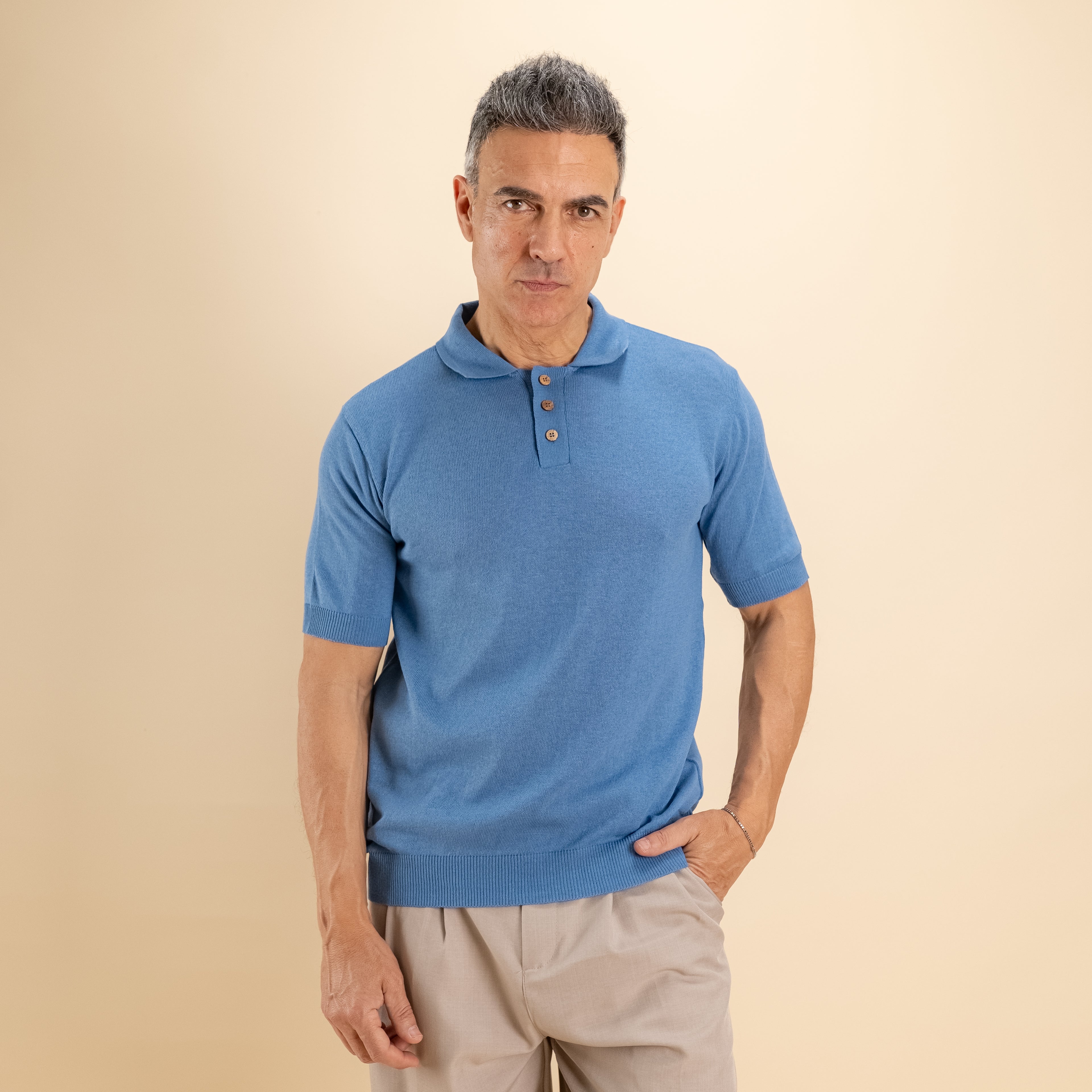 Polo in filo con bottoncini in legno - Pervinca