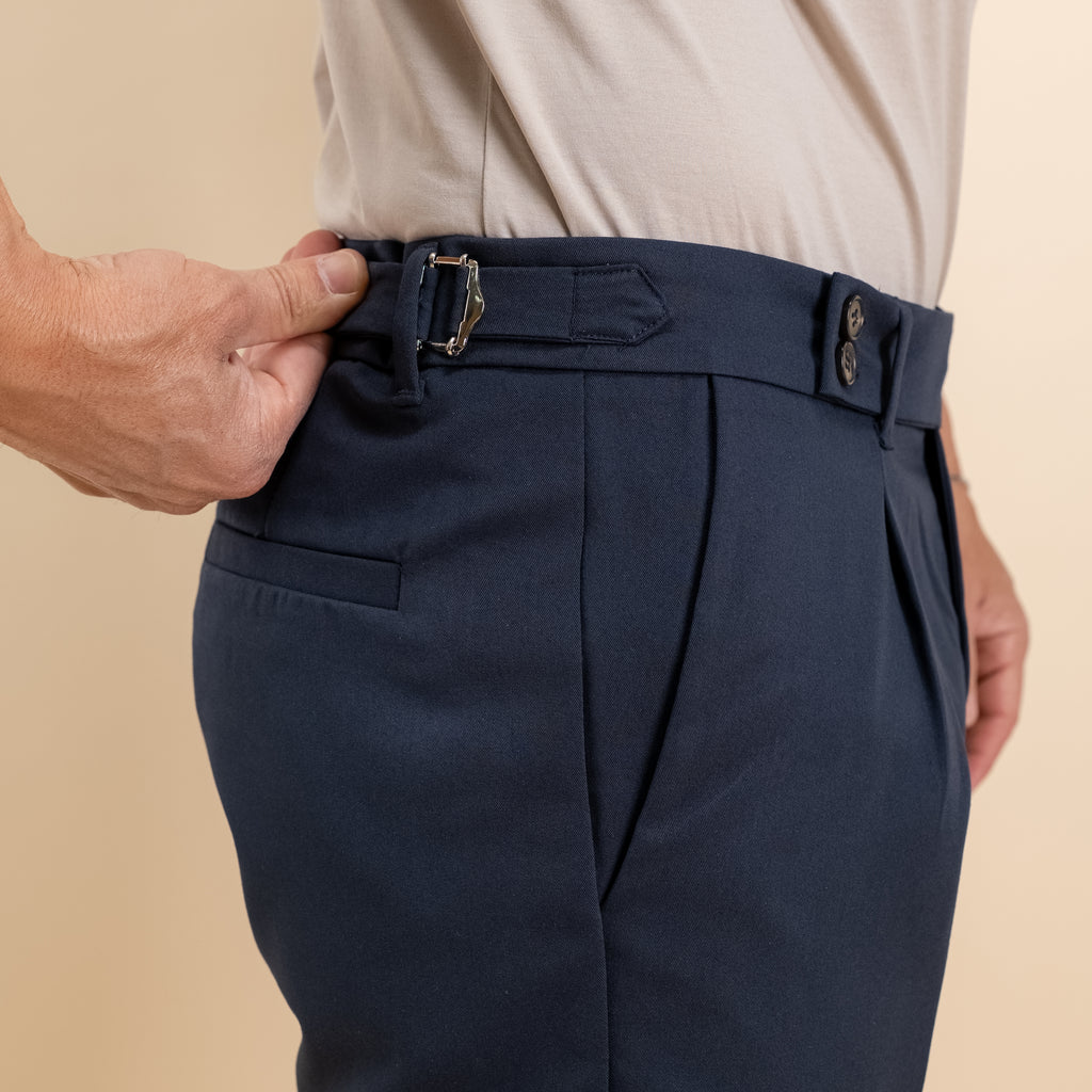 Pantaloncino con fibbia laterale - Blu